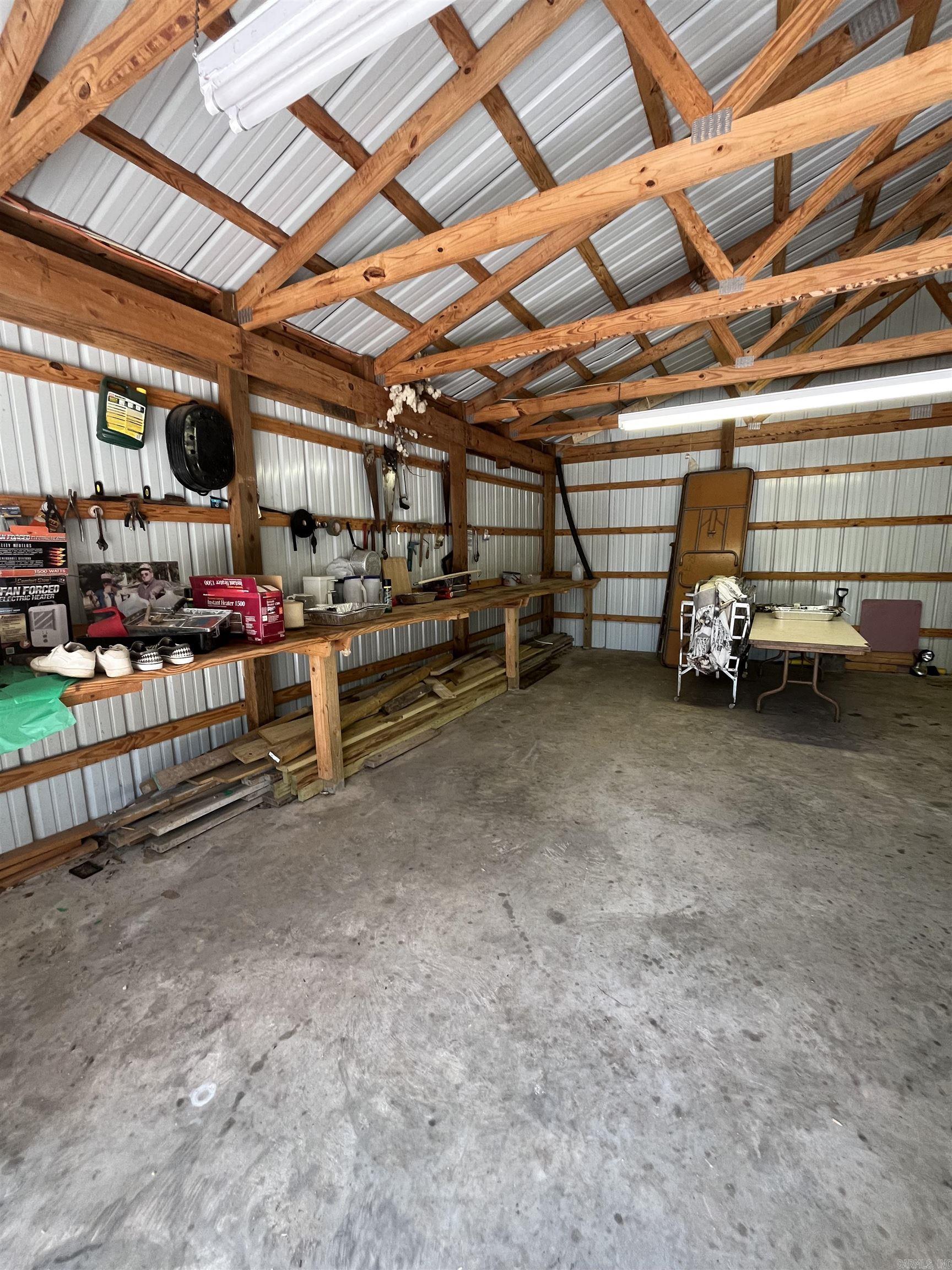19  Hand Cove Rd.  Elizabeth, AR