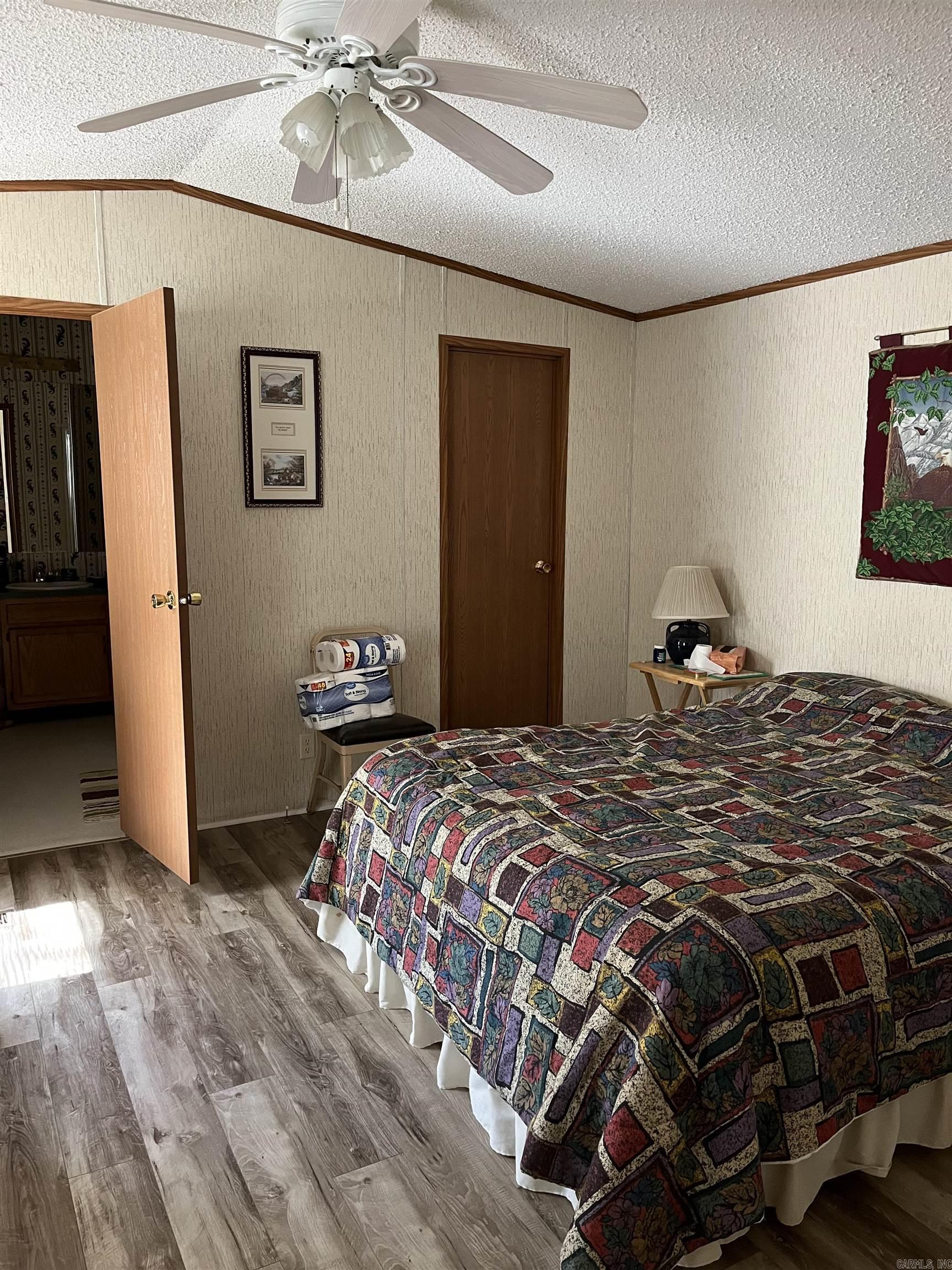 19  Hand Cove Rd.  Elizabeth, AR