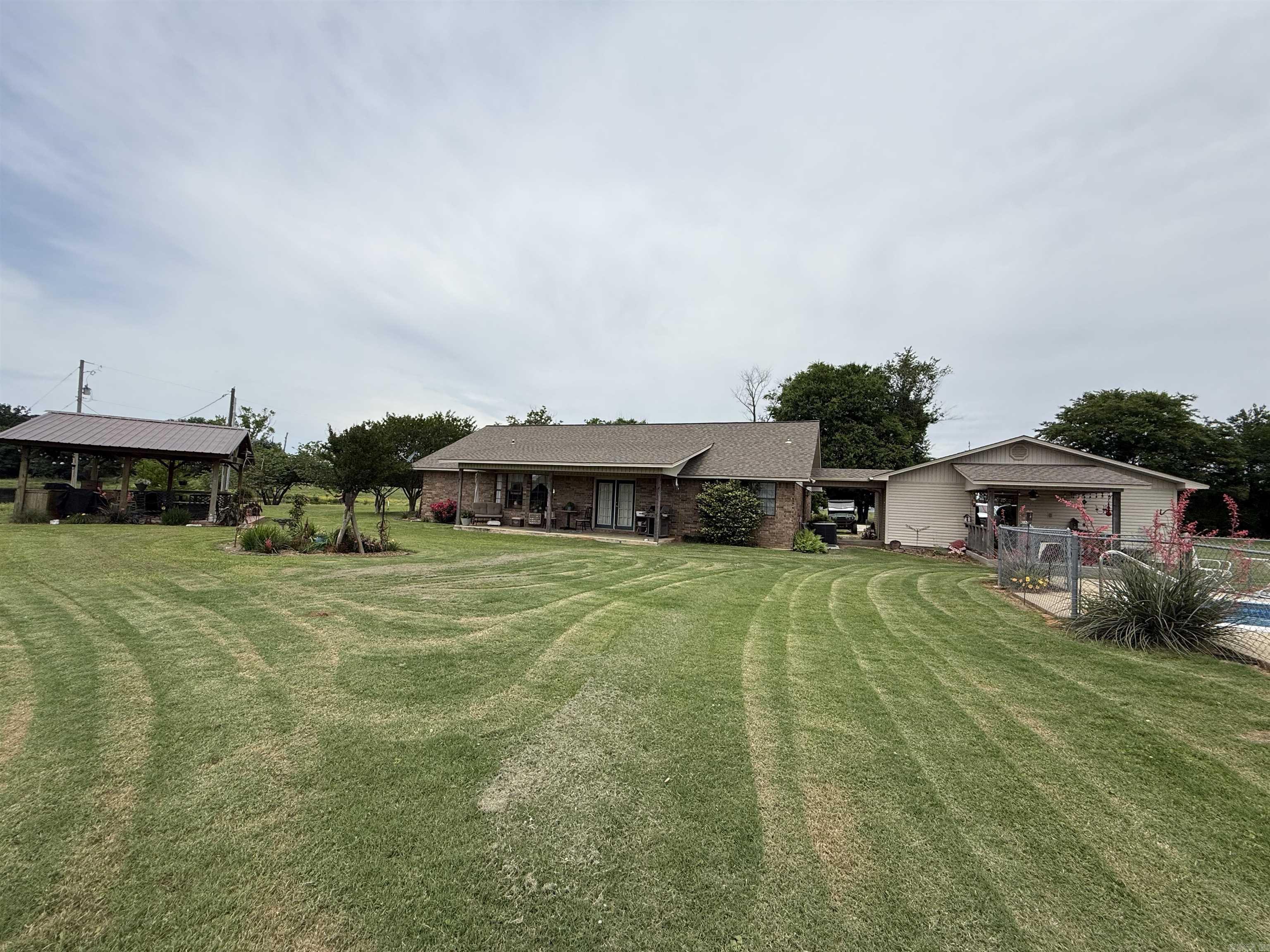 831  Hempstead 28  McCaskill, AR