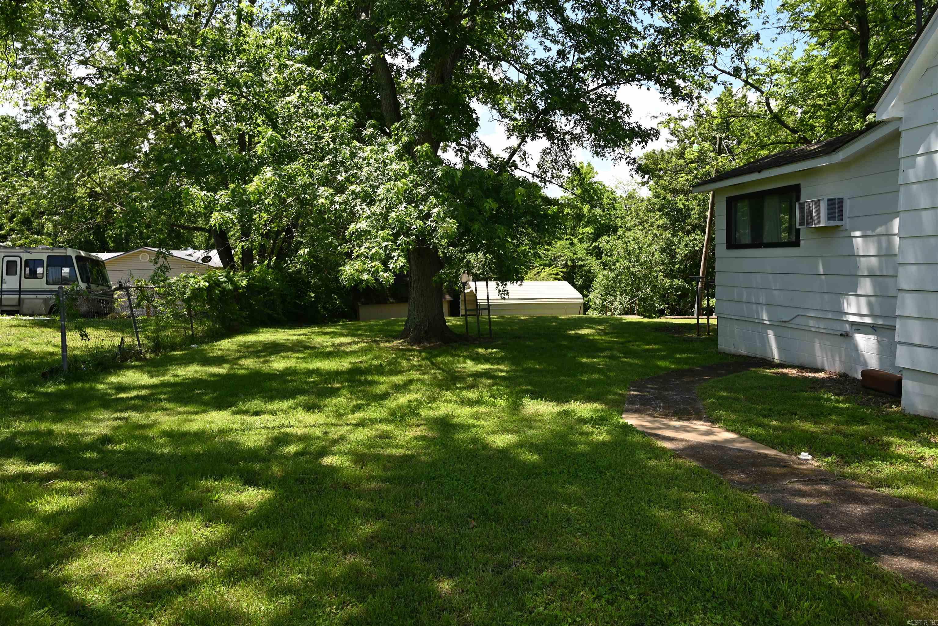 303  Campus  Marshall, AR