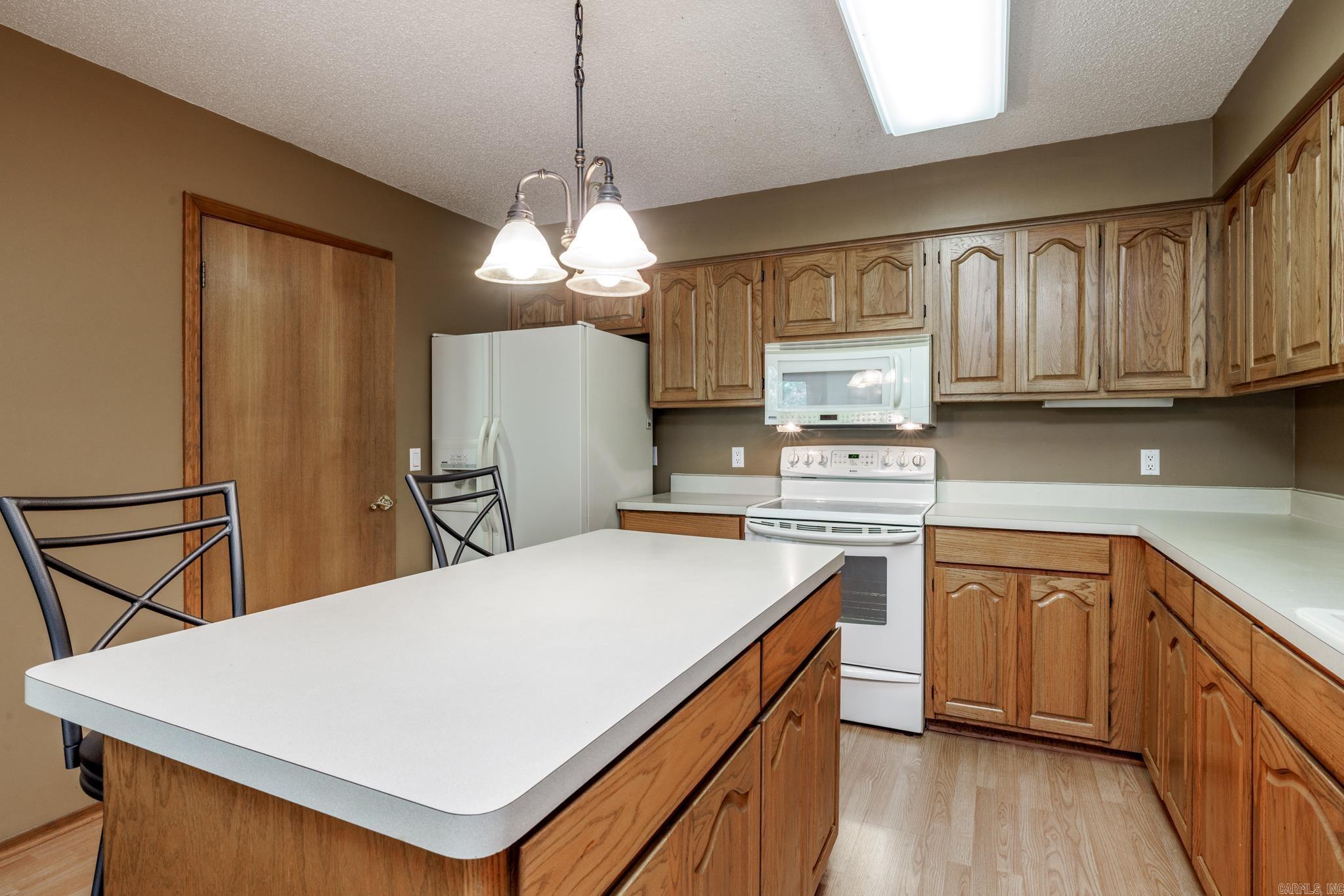 14  Coronado Circle  Hot Springs Village, AR