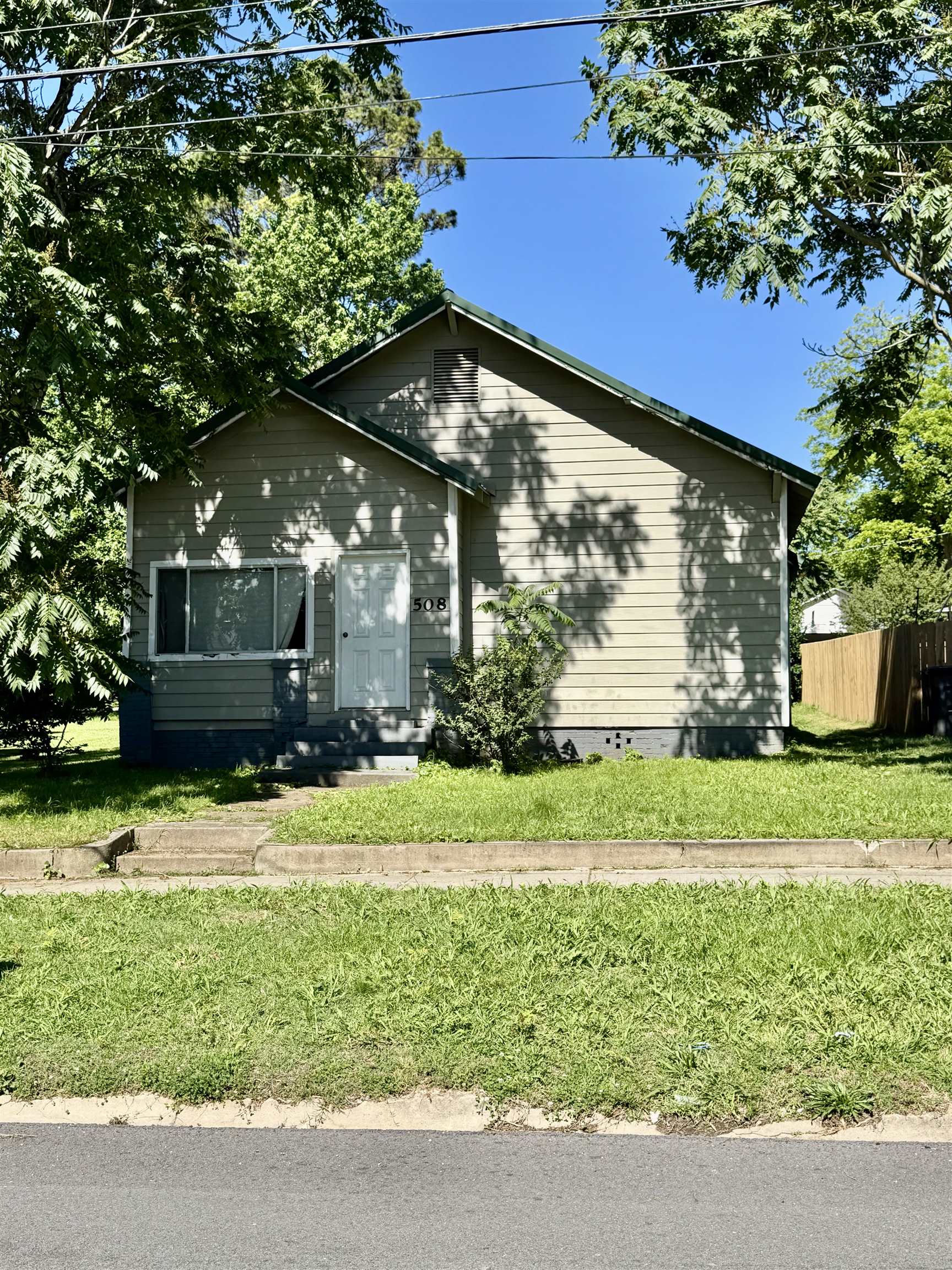 508 N Pruett  Paragould, AR