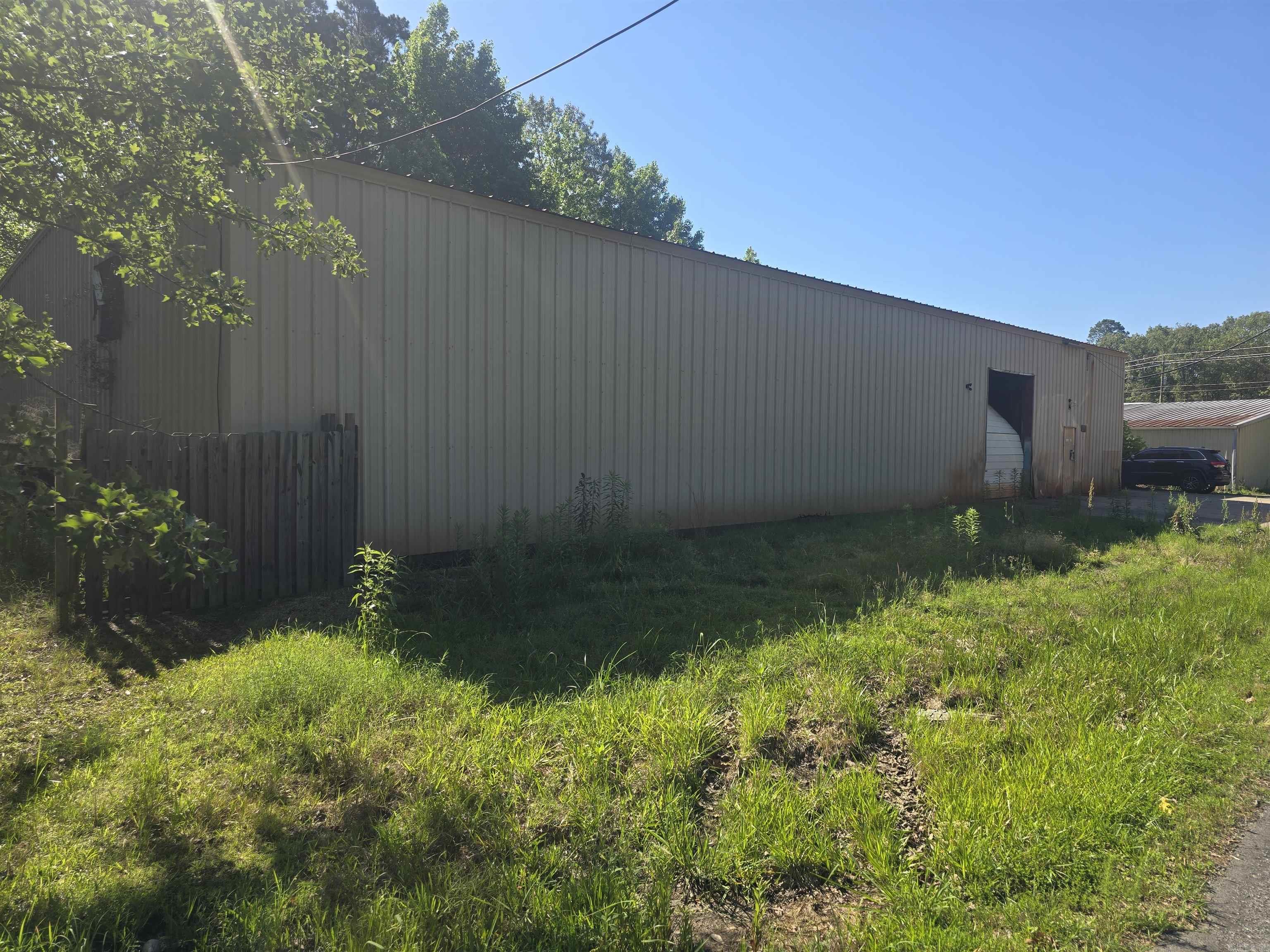 6305  Sheridan  Pine Bluff, AR