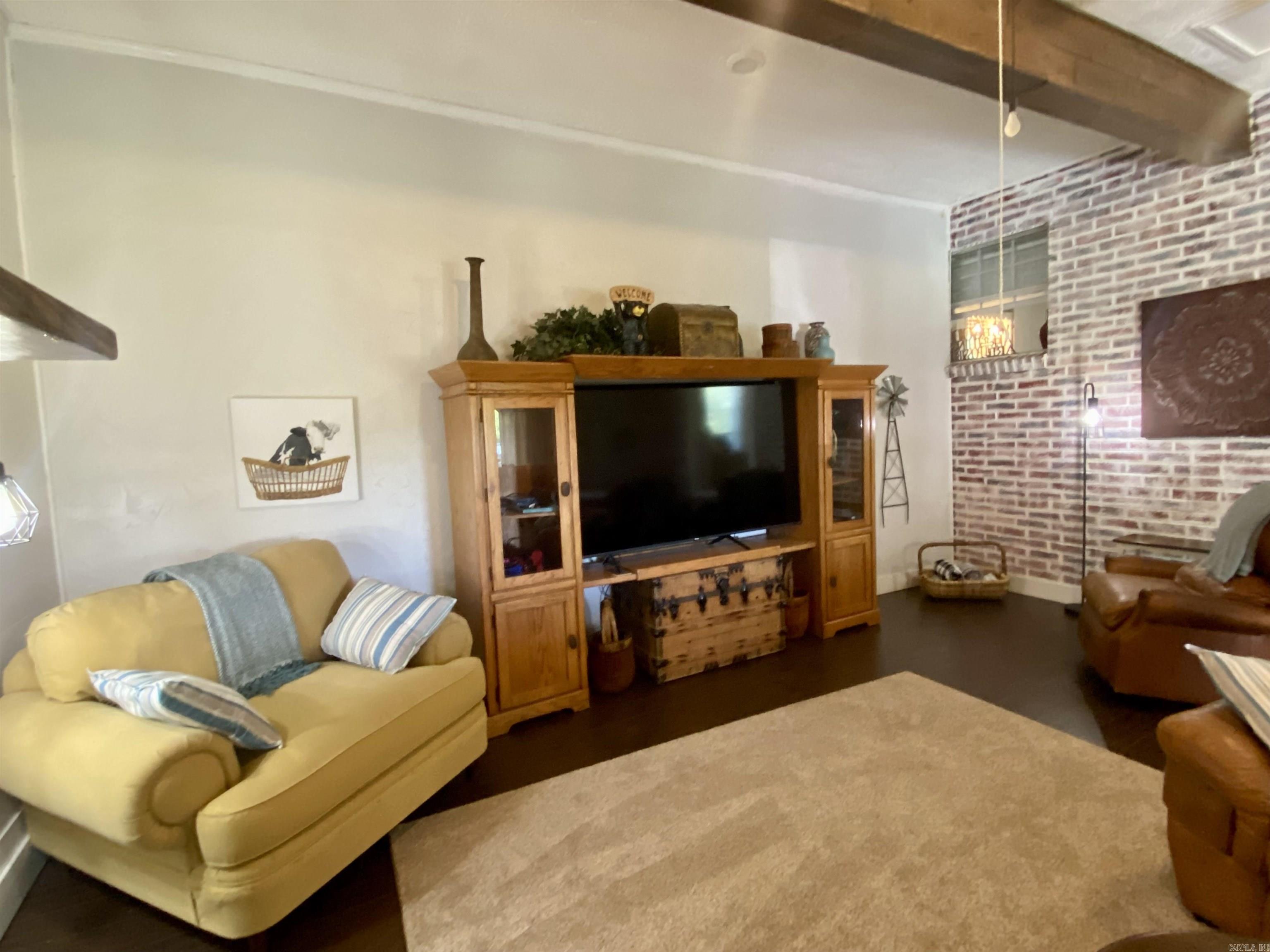 16  Mockingbird  Story, AR