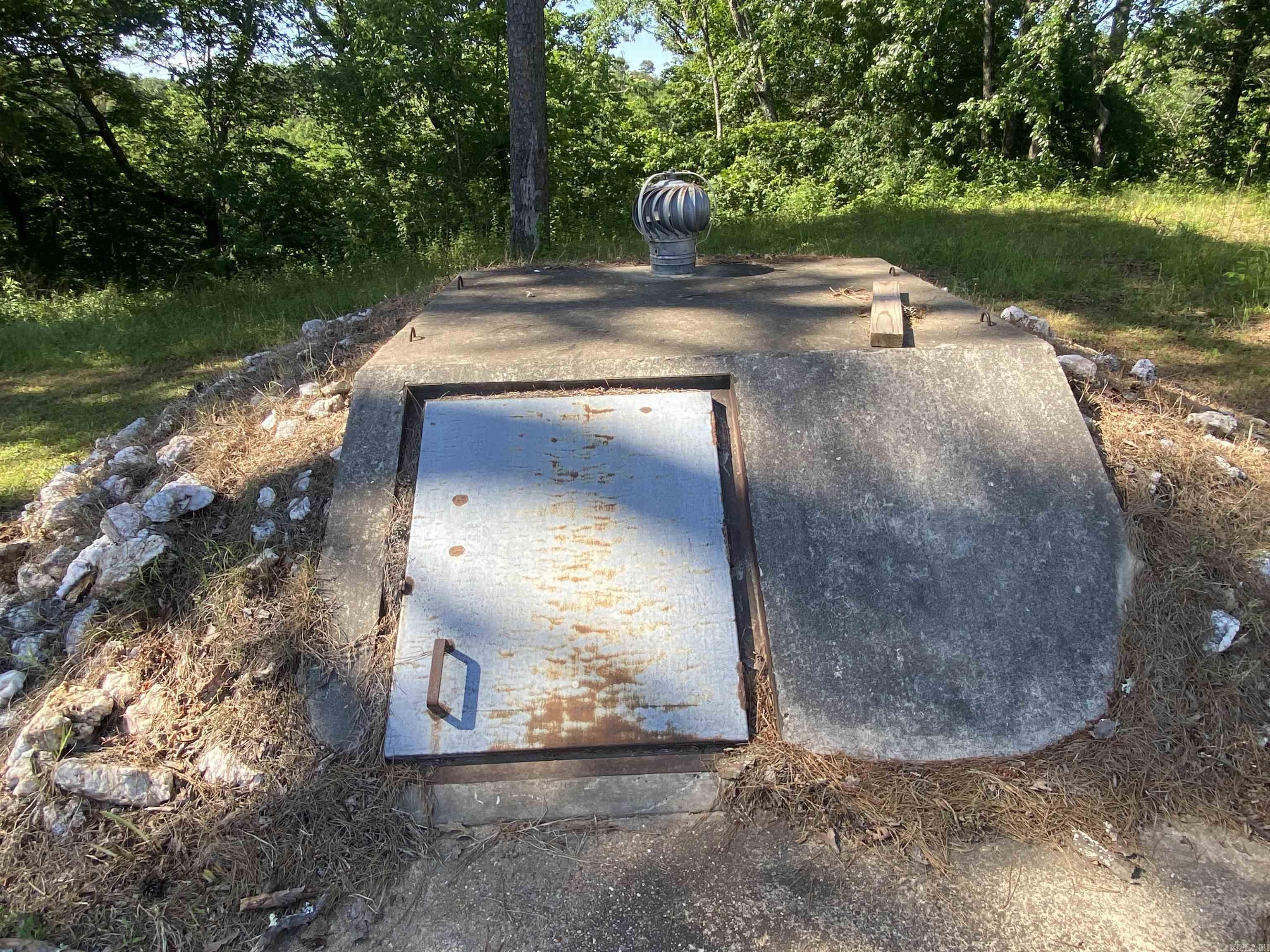 16  Mockingbird  Story, AR