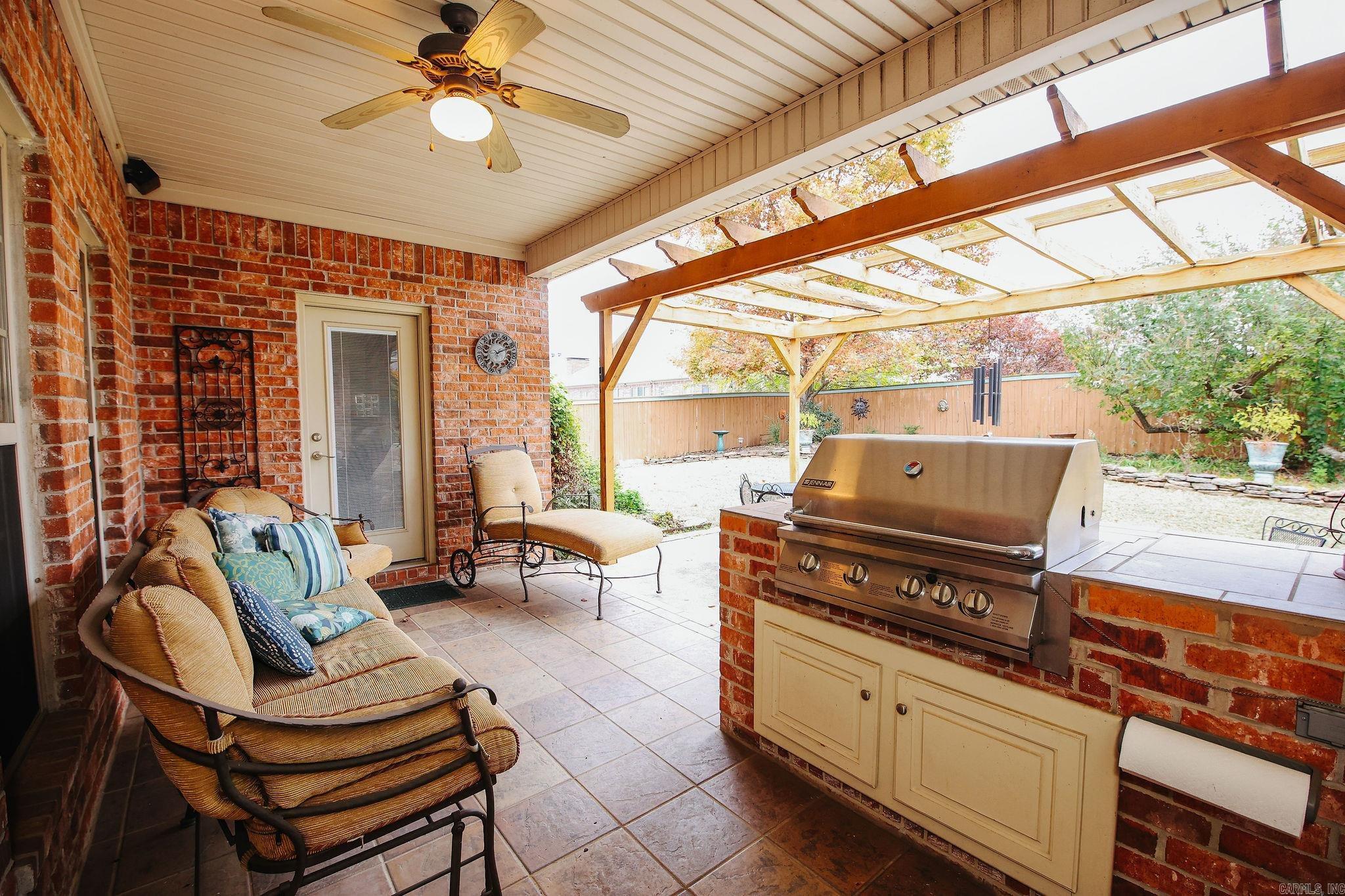 133  Scenic Valley Loop  Maumelle, AR