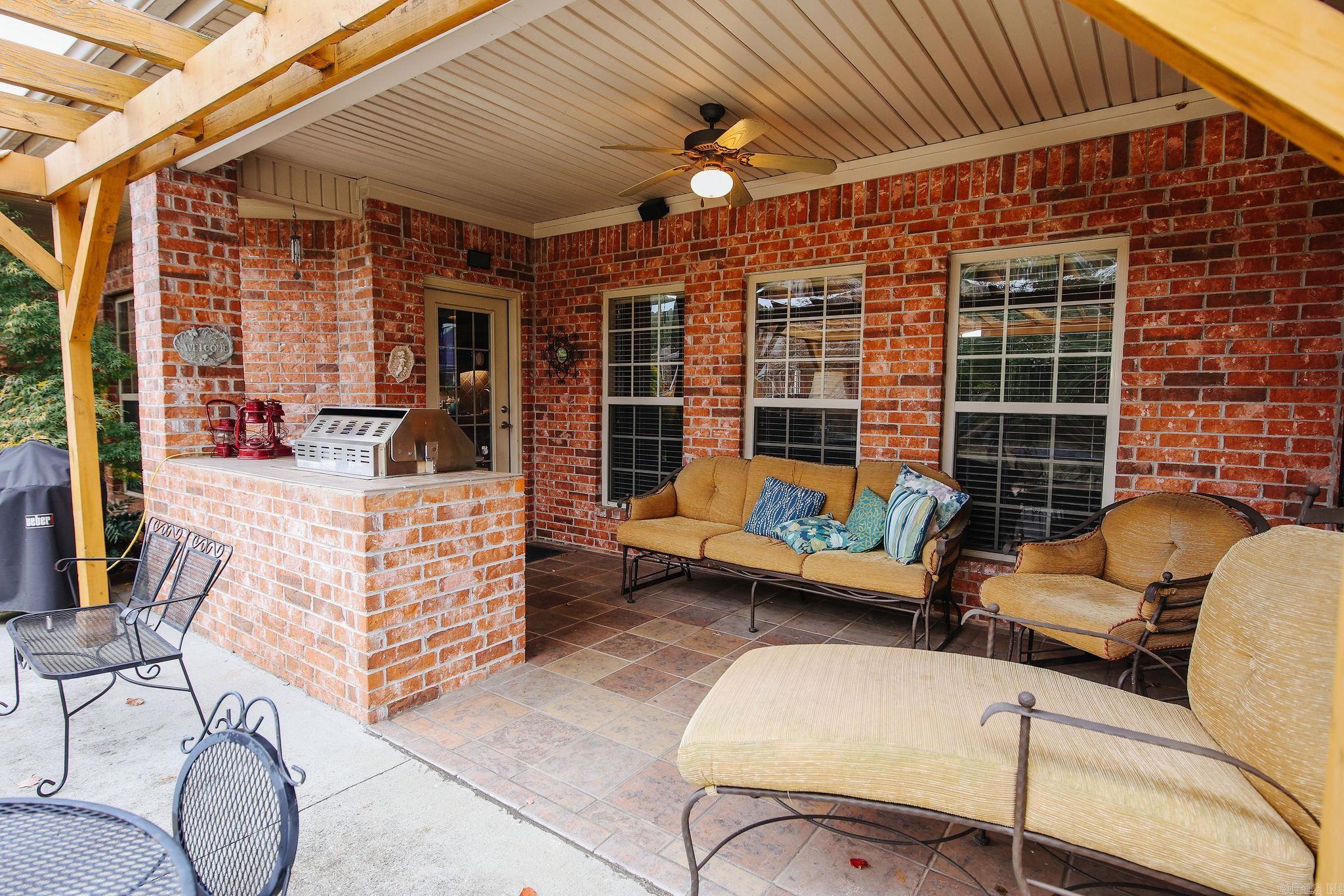133  Scenic Valley Loop  Maumelle, AR