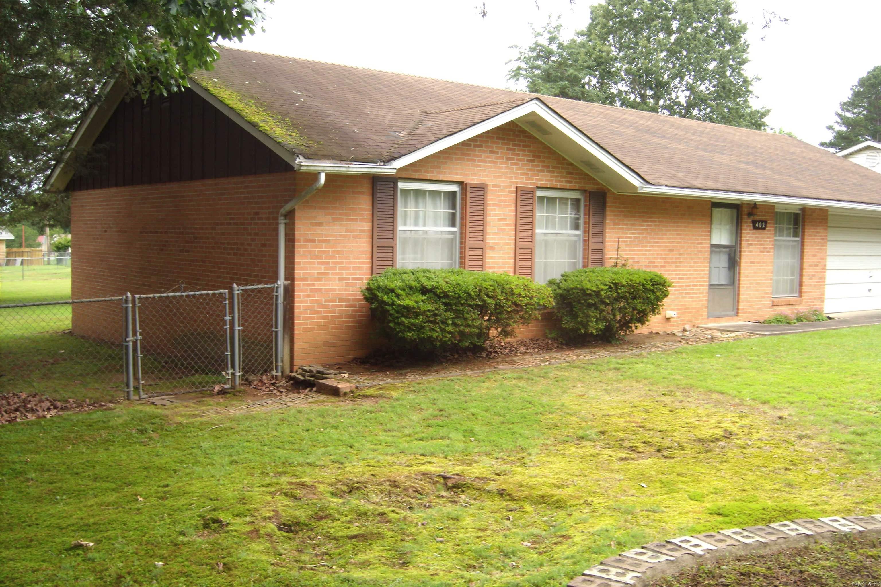 402  Hill Crest DR,  Heber Springs, AR