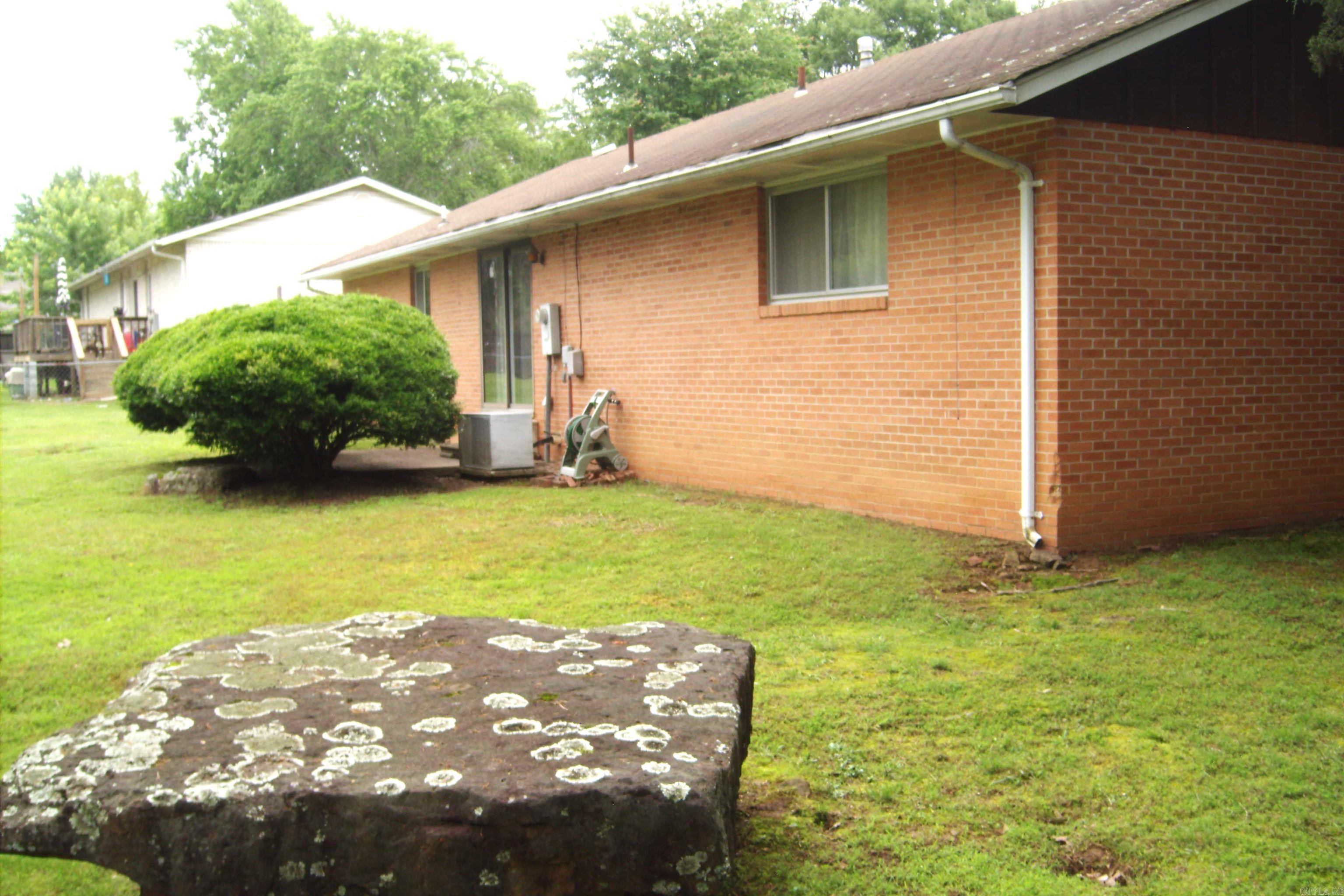 402  Hill Crest DR,  Heber Springs, AR