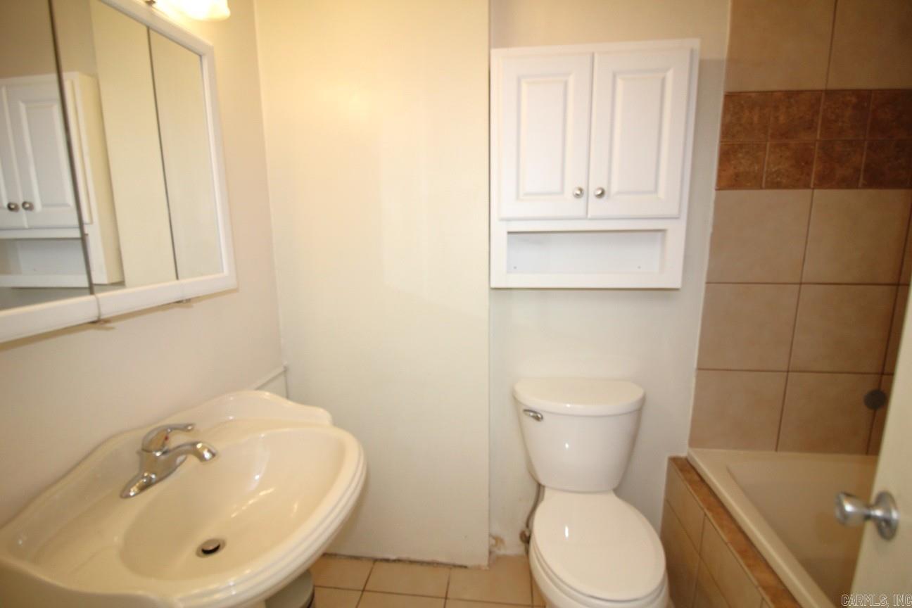 125  Dark Forest  Hot Springs, AR