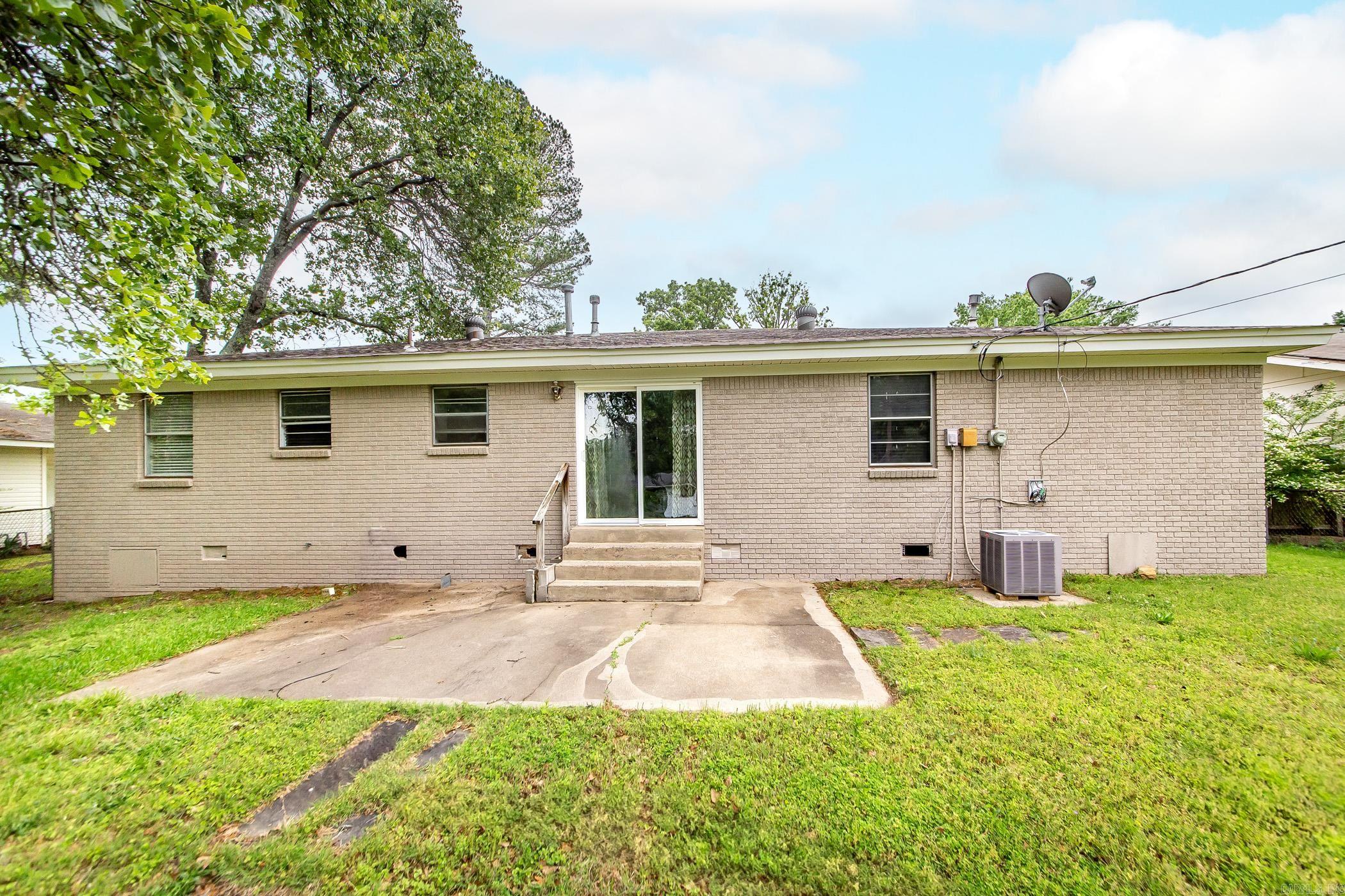 44  Wesley Drive  Sherwood, AR