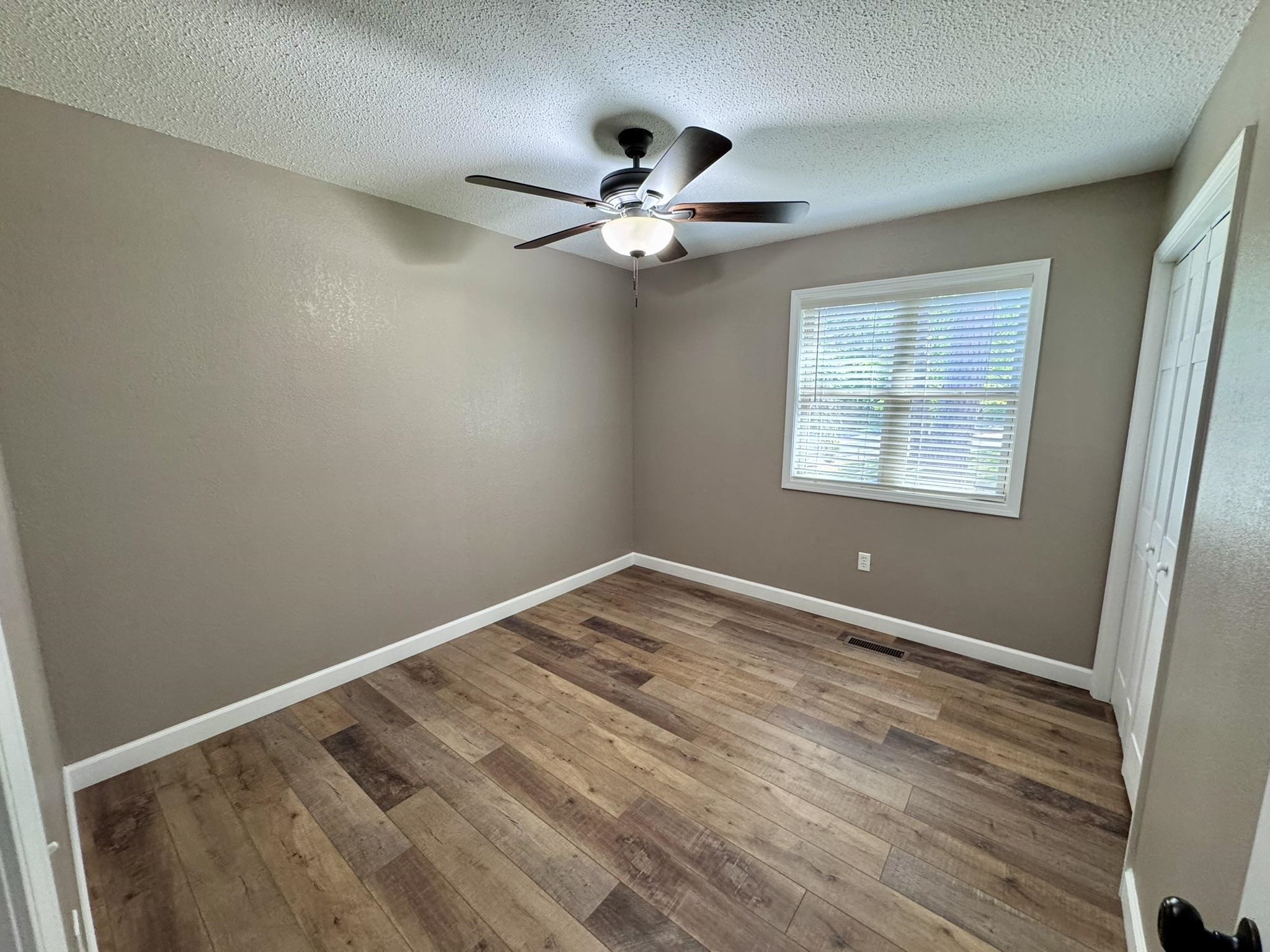 2174 N Main Street Melbourne, AR 72556
