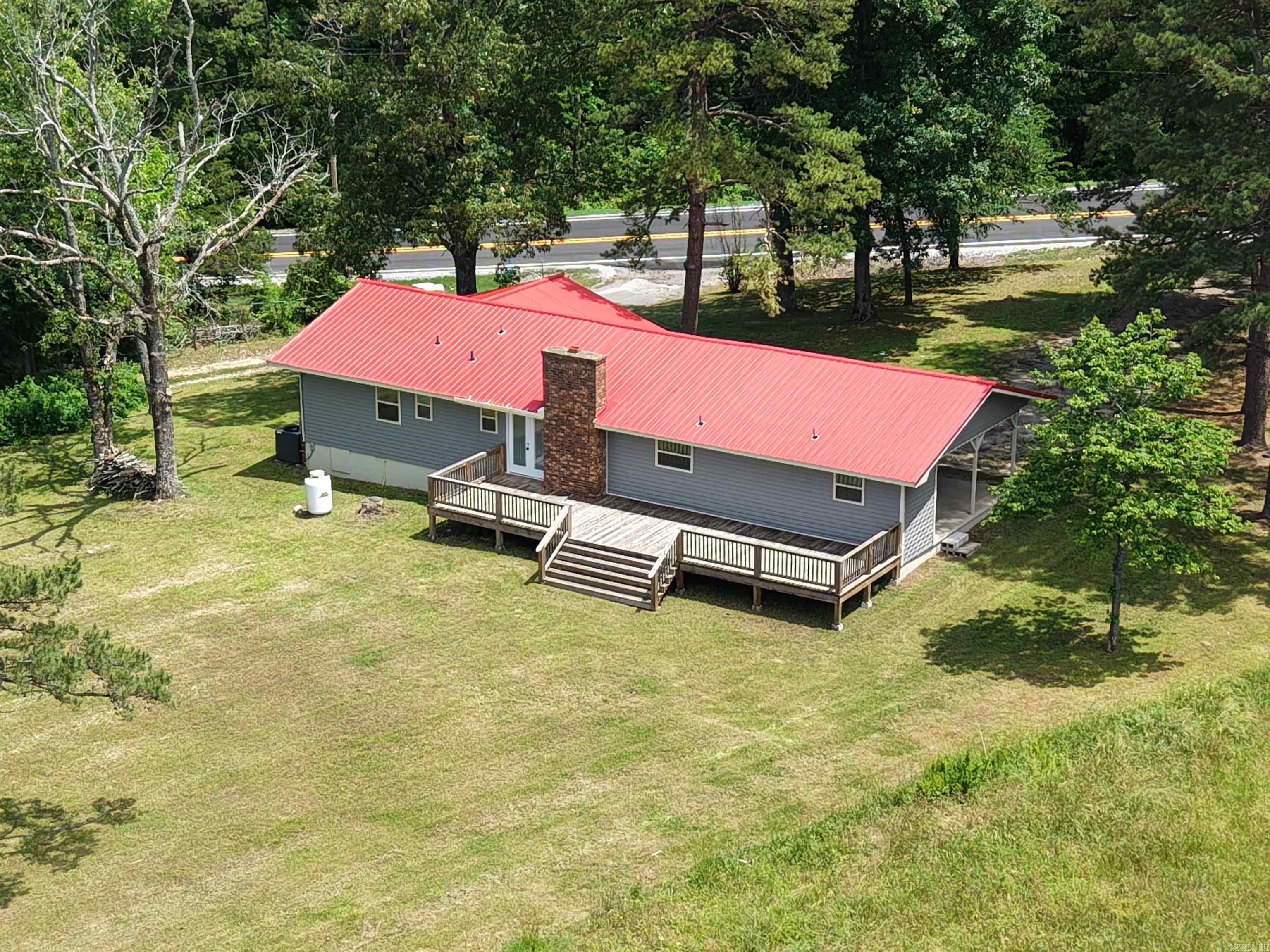 2174  N Main Street  Melbourne, AR