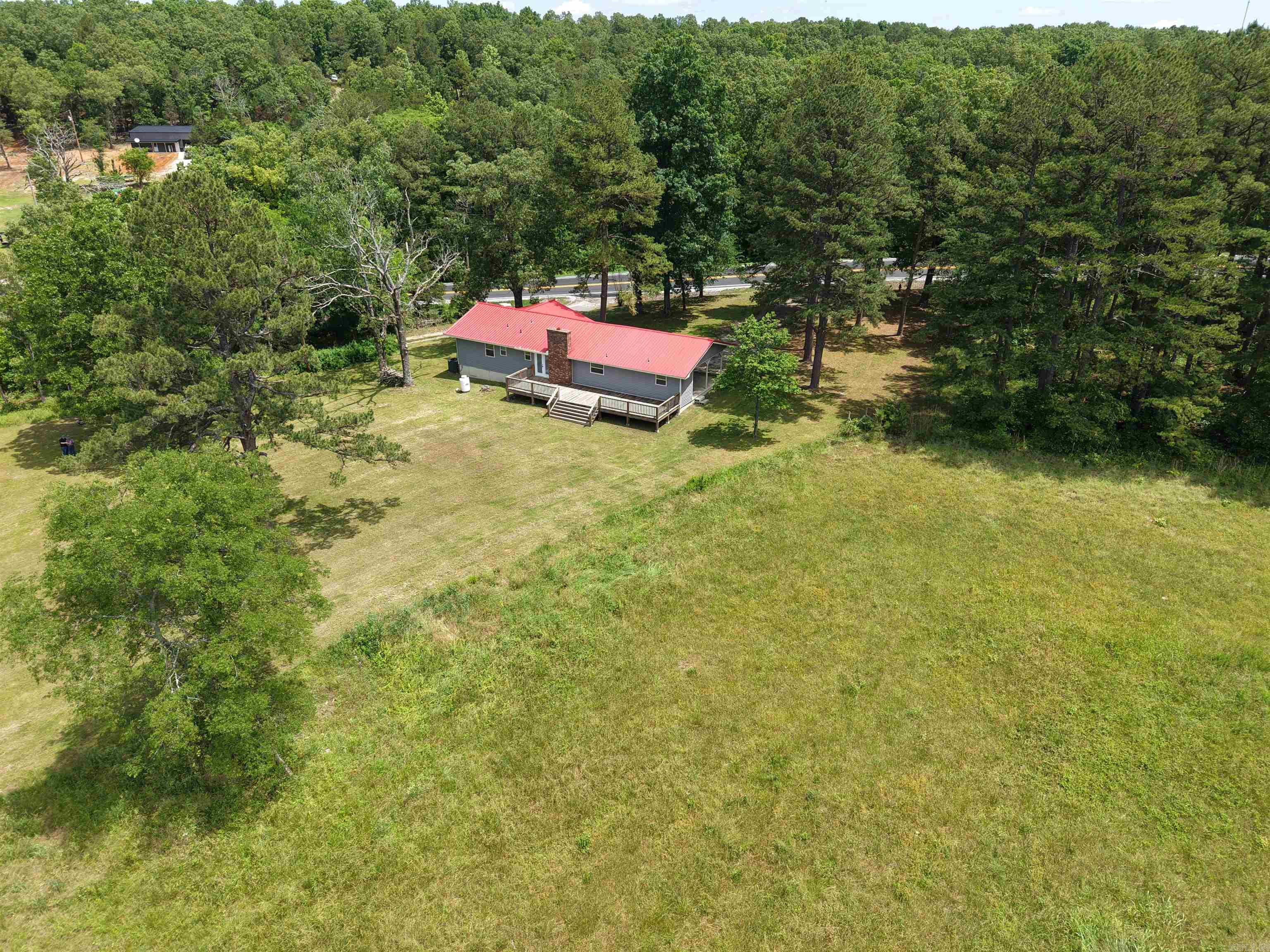 2174  N Main Street  Melbourne, AR