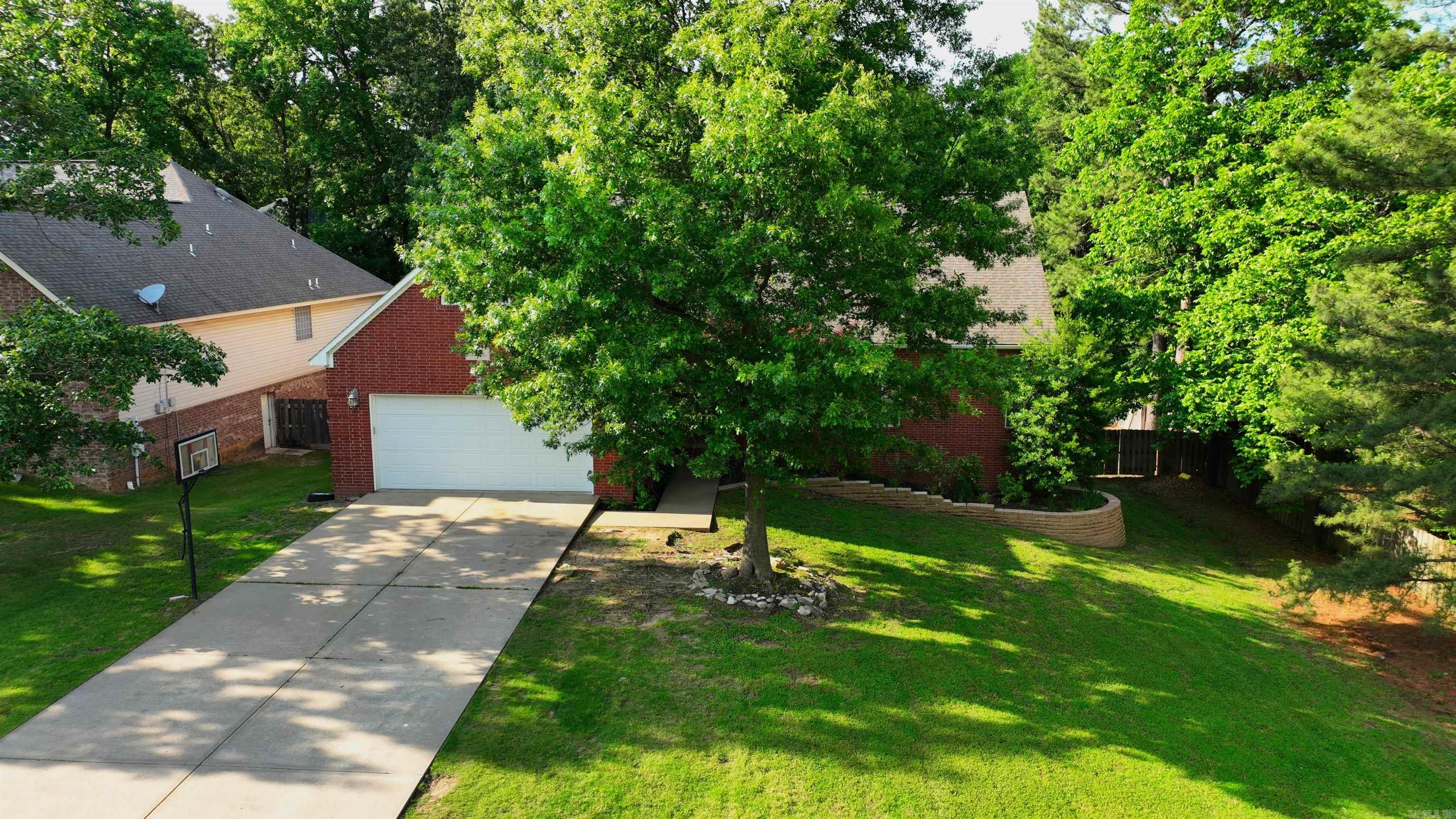 2000  Boundary Oaks  Jonesboro, AR