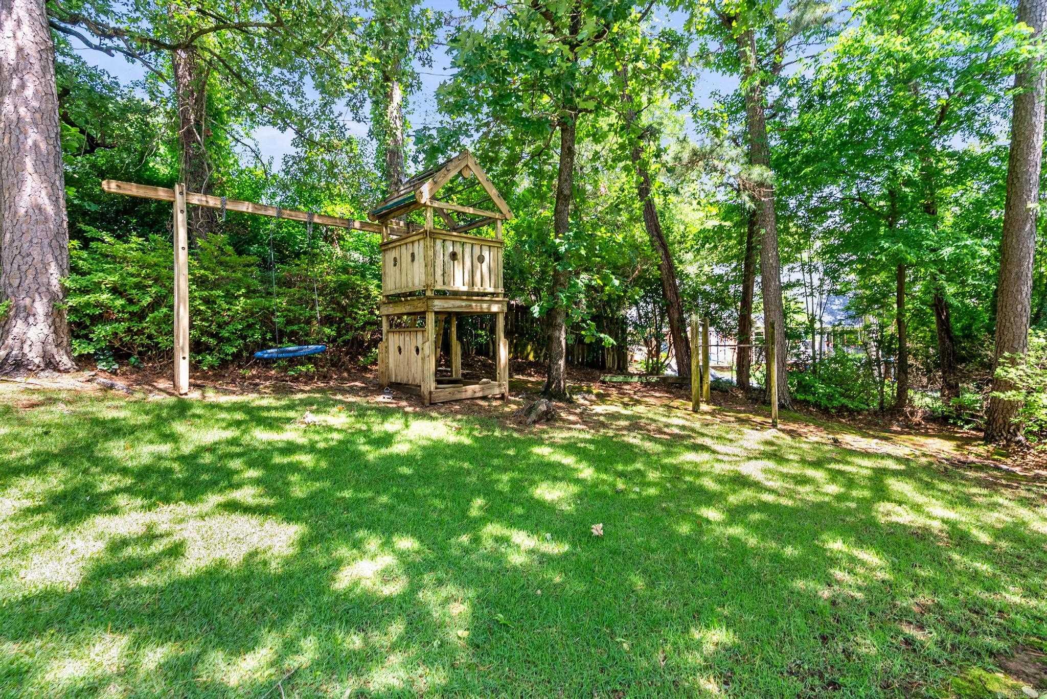 4215  Longtree  Little Rock, AR