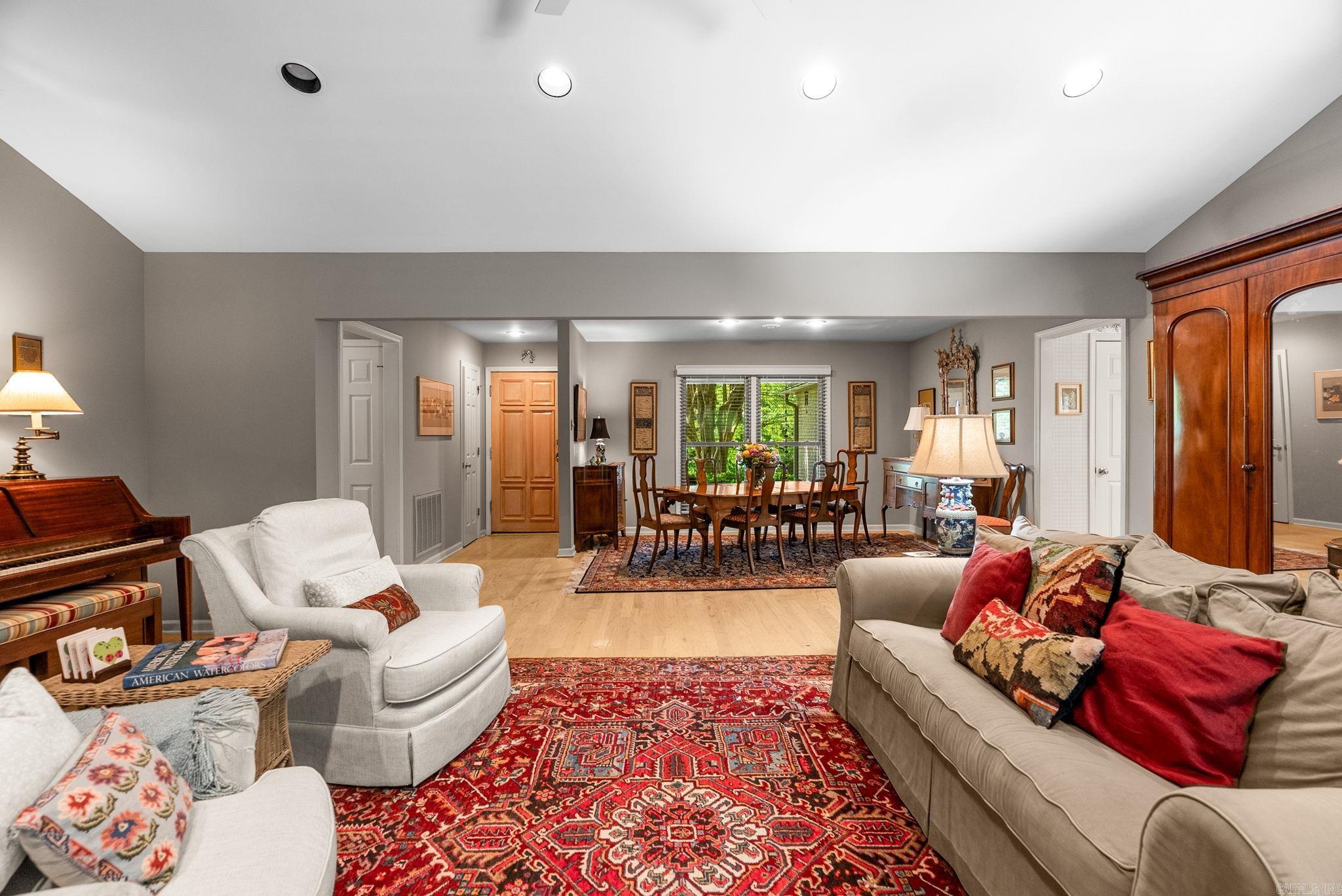 4215  Longtree  Little Rock, AR