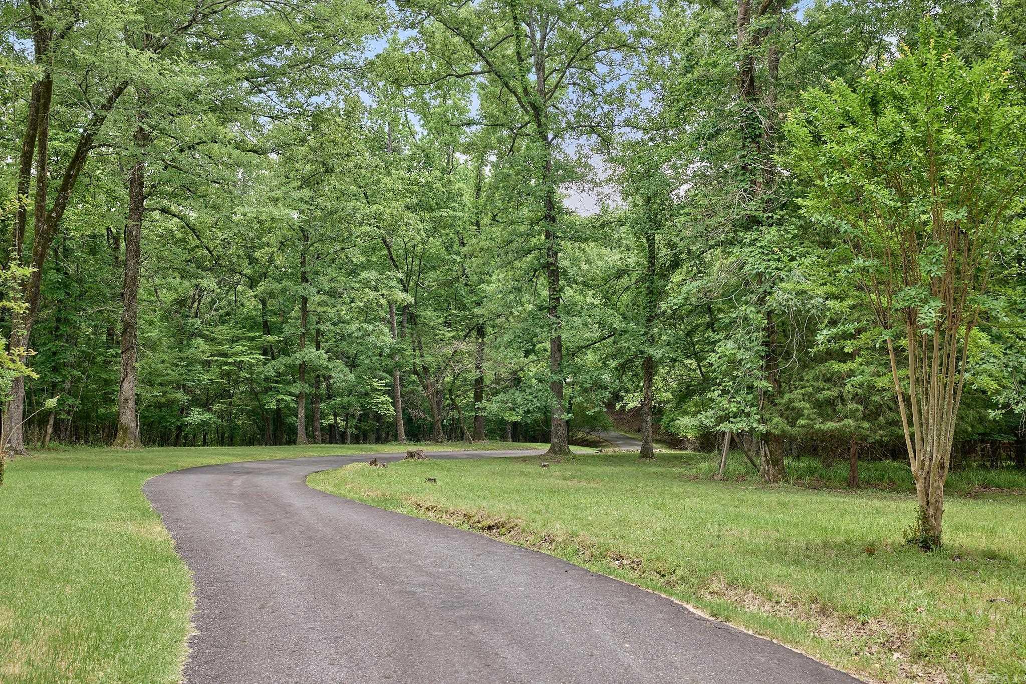132  Victoria Lane  Hot Springs, AR