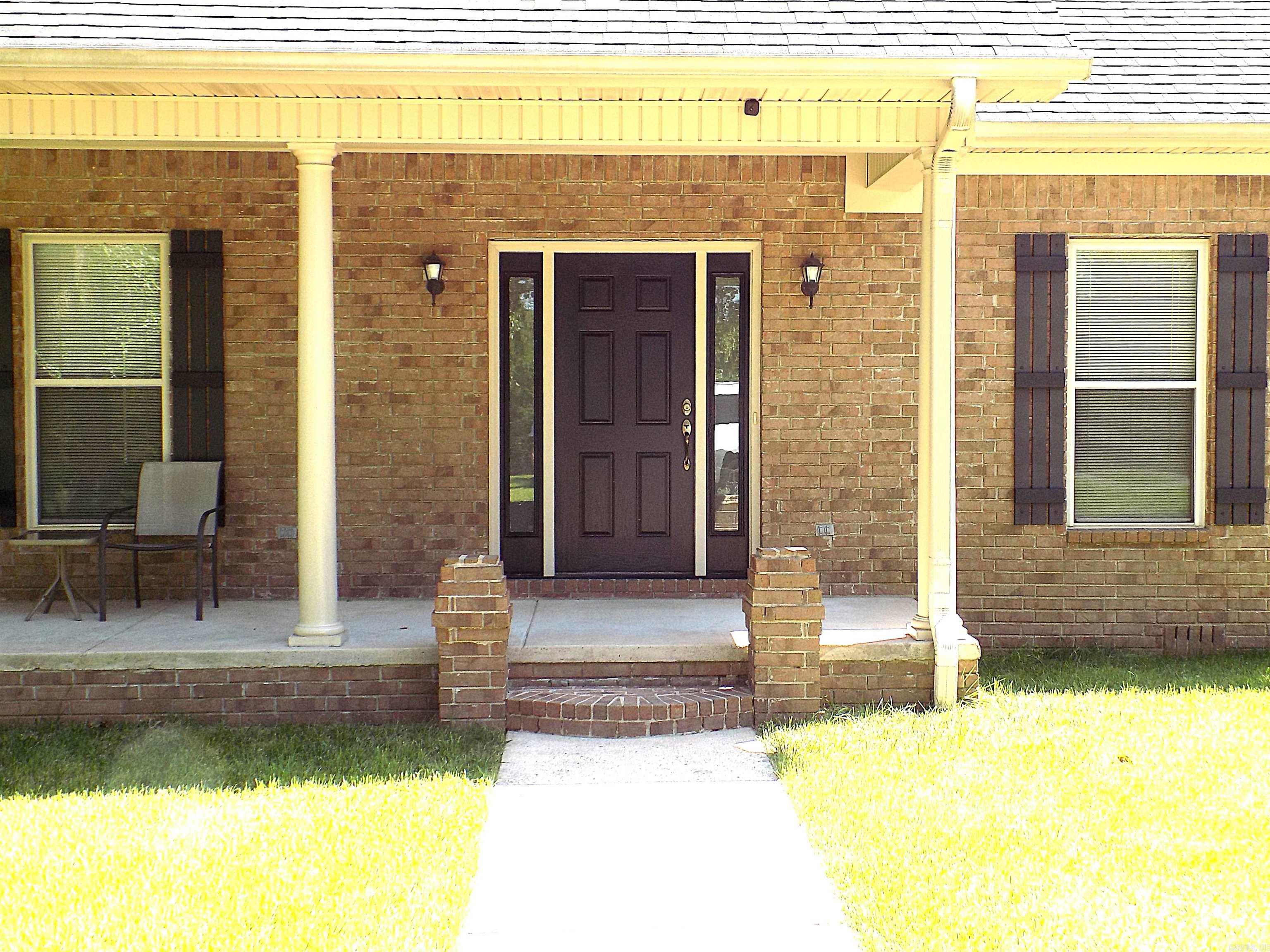 37 Thomas Rd