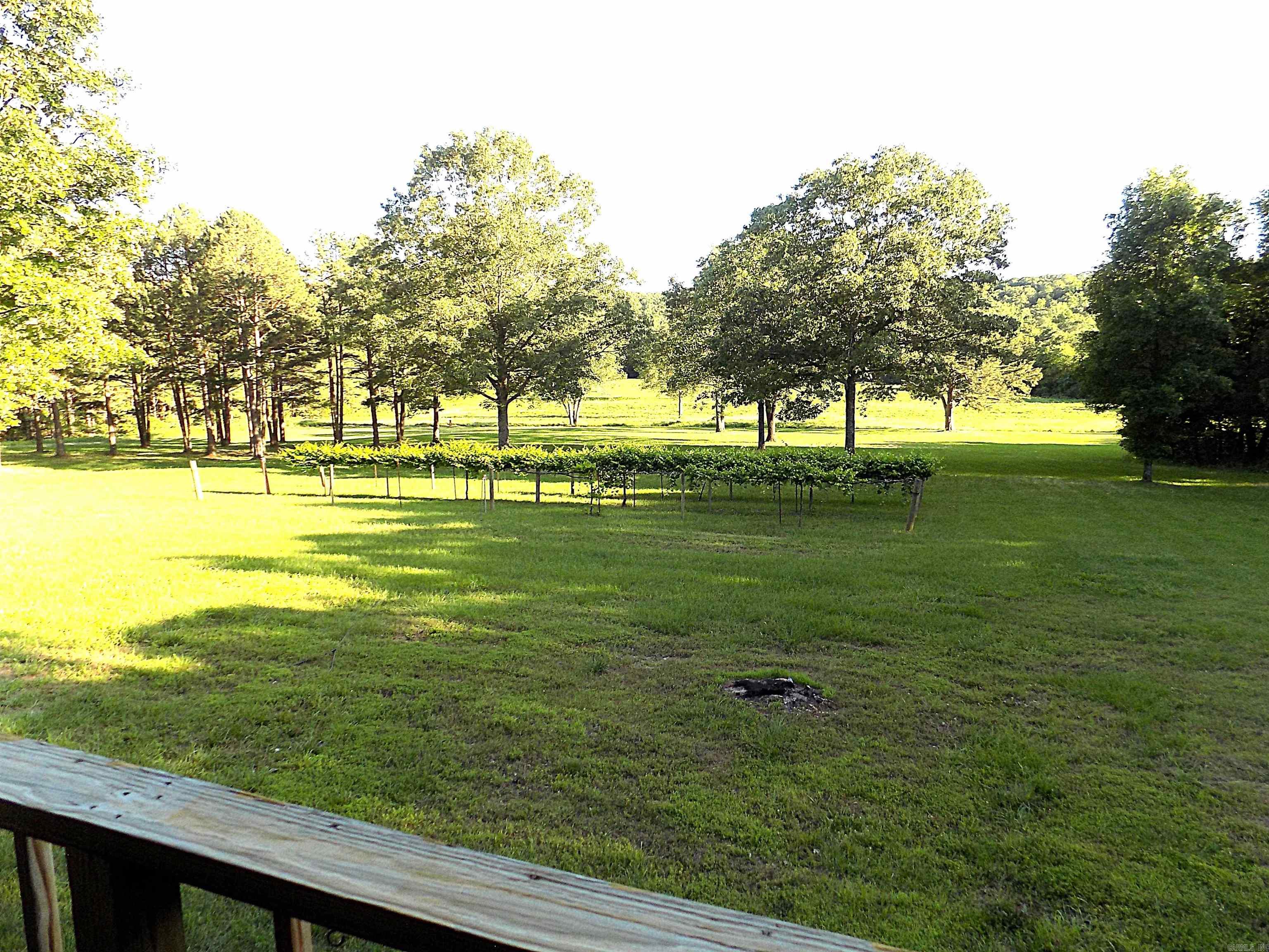 37  Thomas Rd  Greenbrier, AR