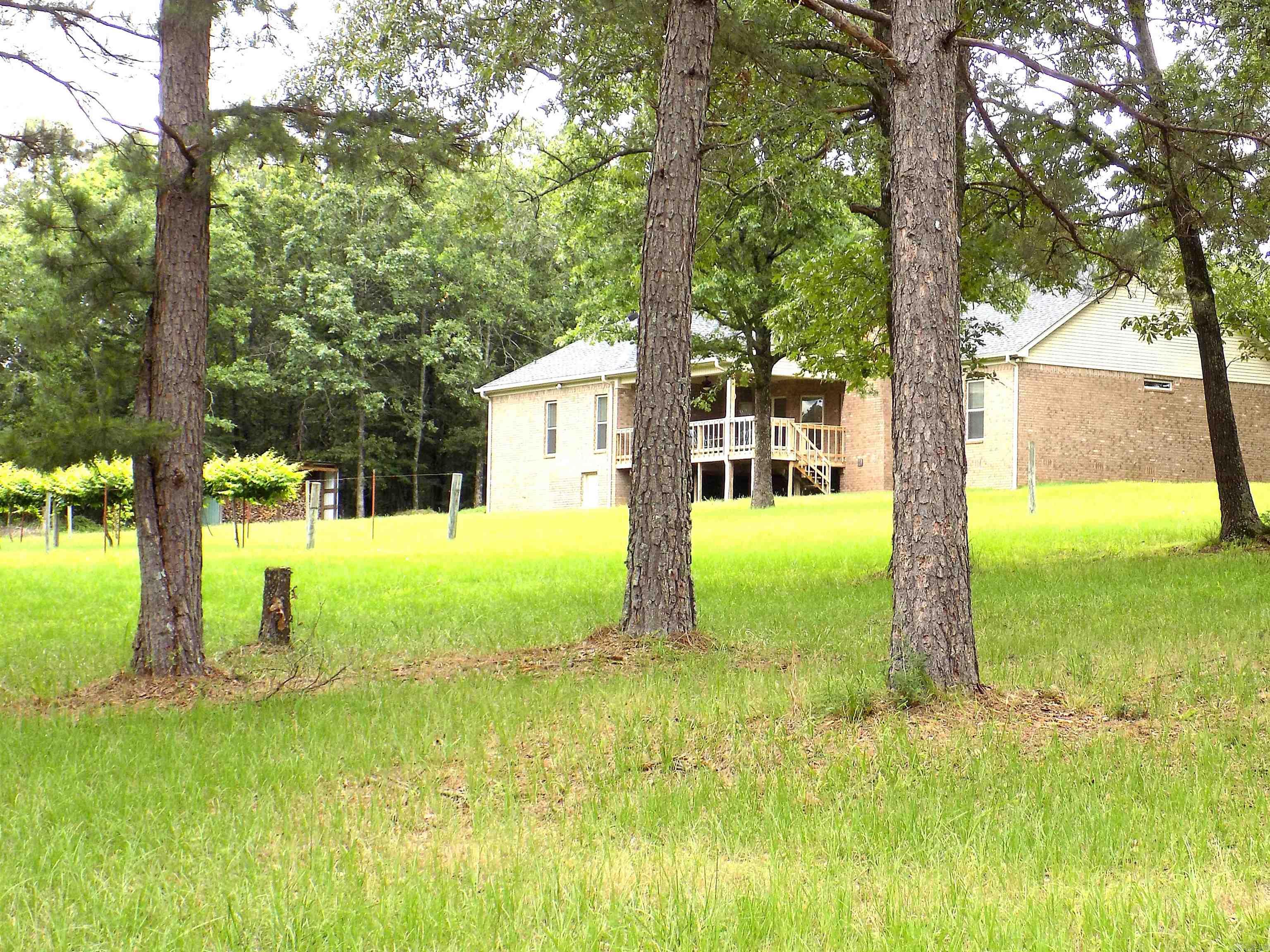 37  Thomas Rd  Greenbrier, AR