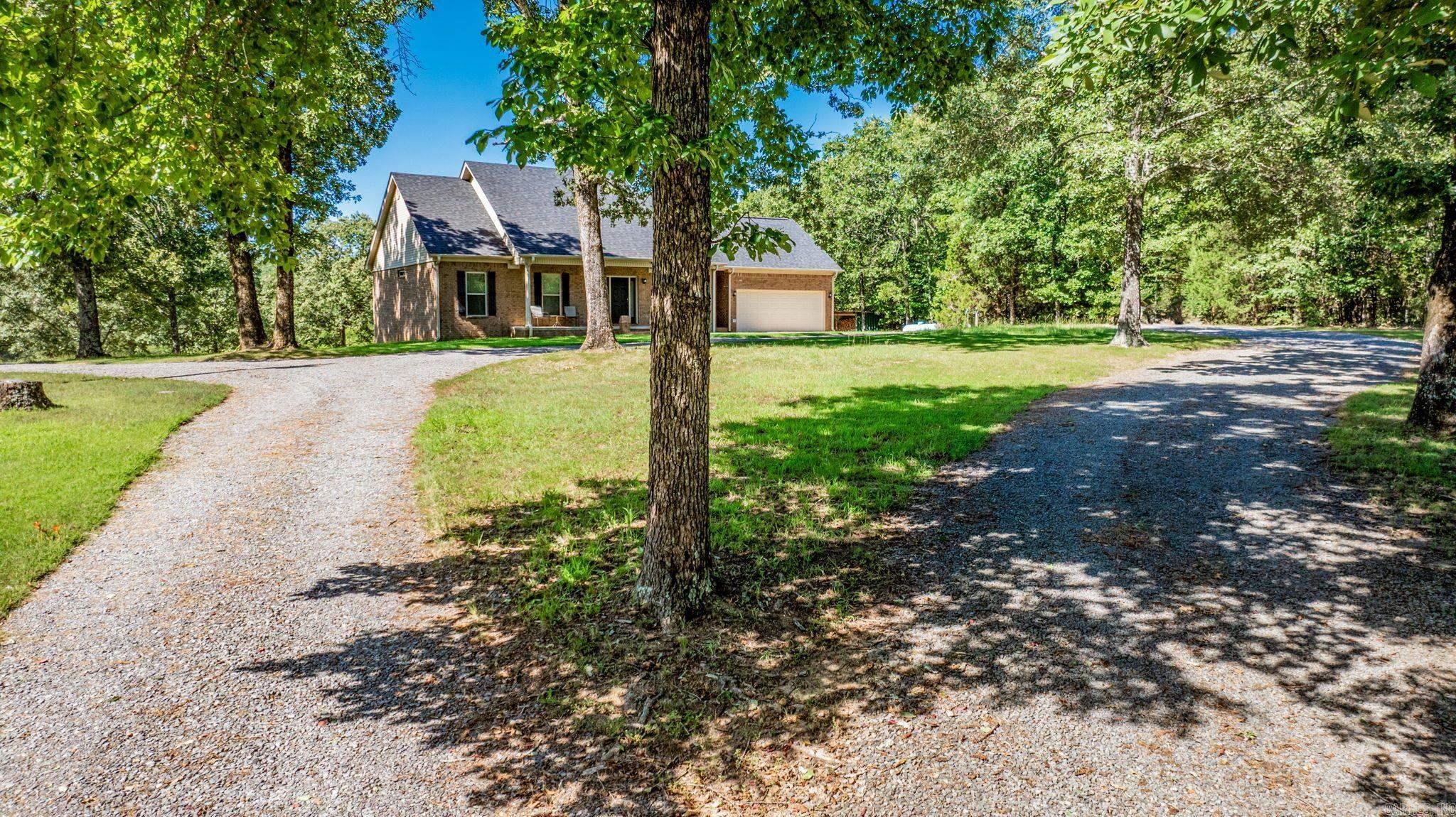 37 Thomas Rd Greenbrier, AR 72058