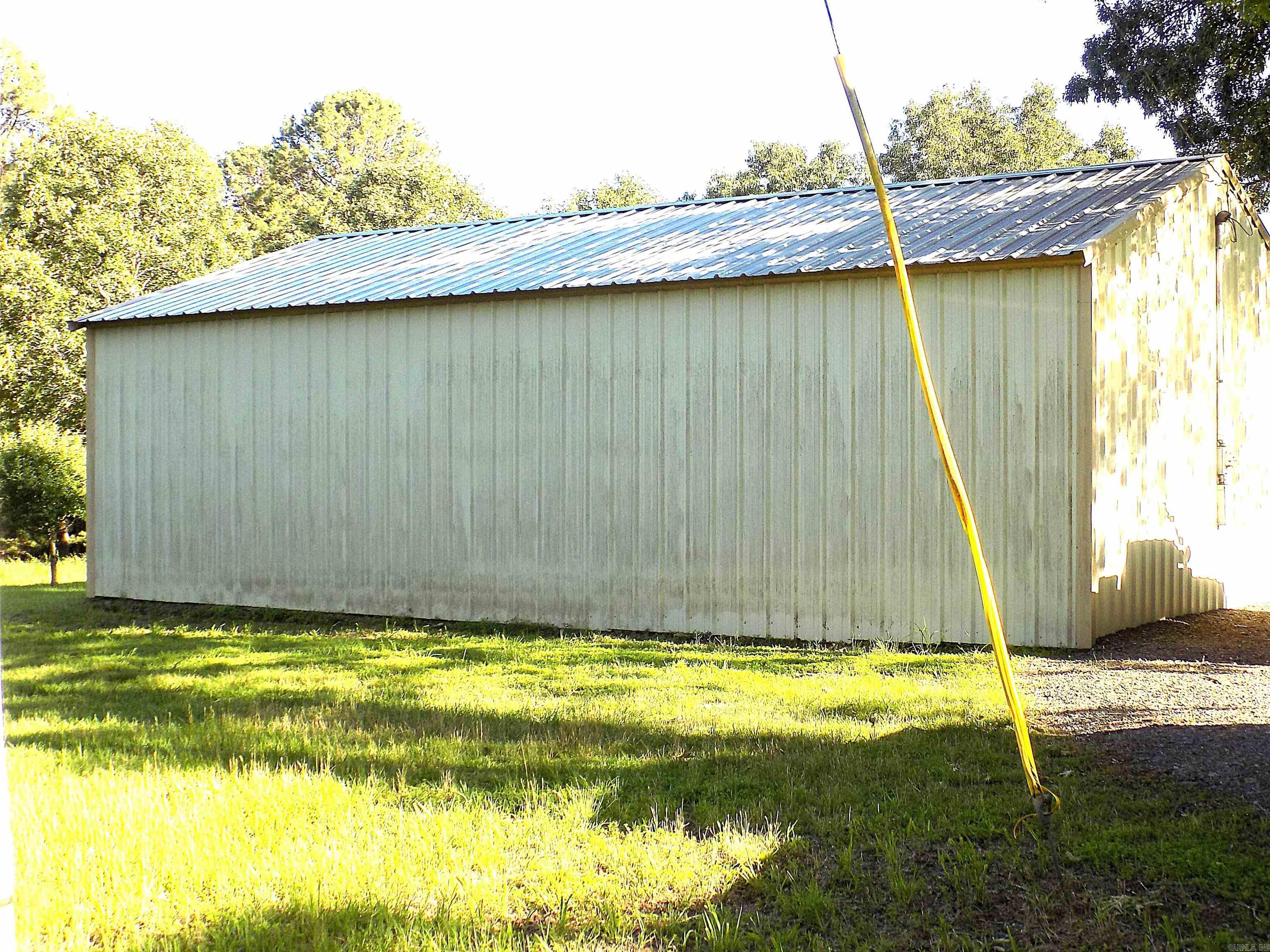 37  Thomas Rd  Greenbrier, AR