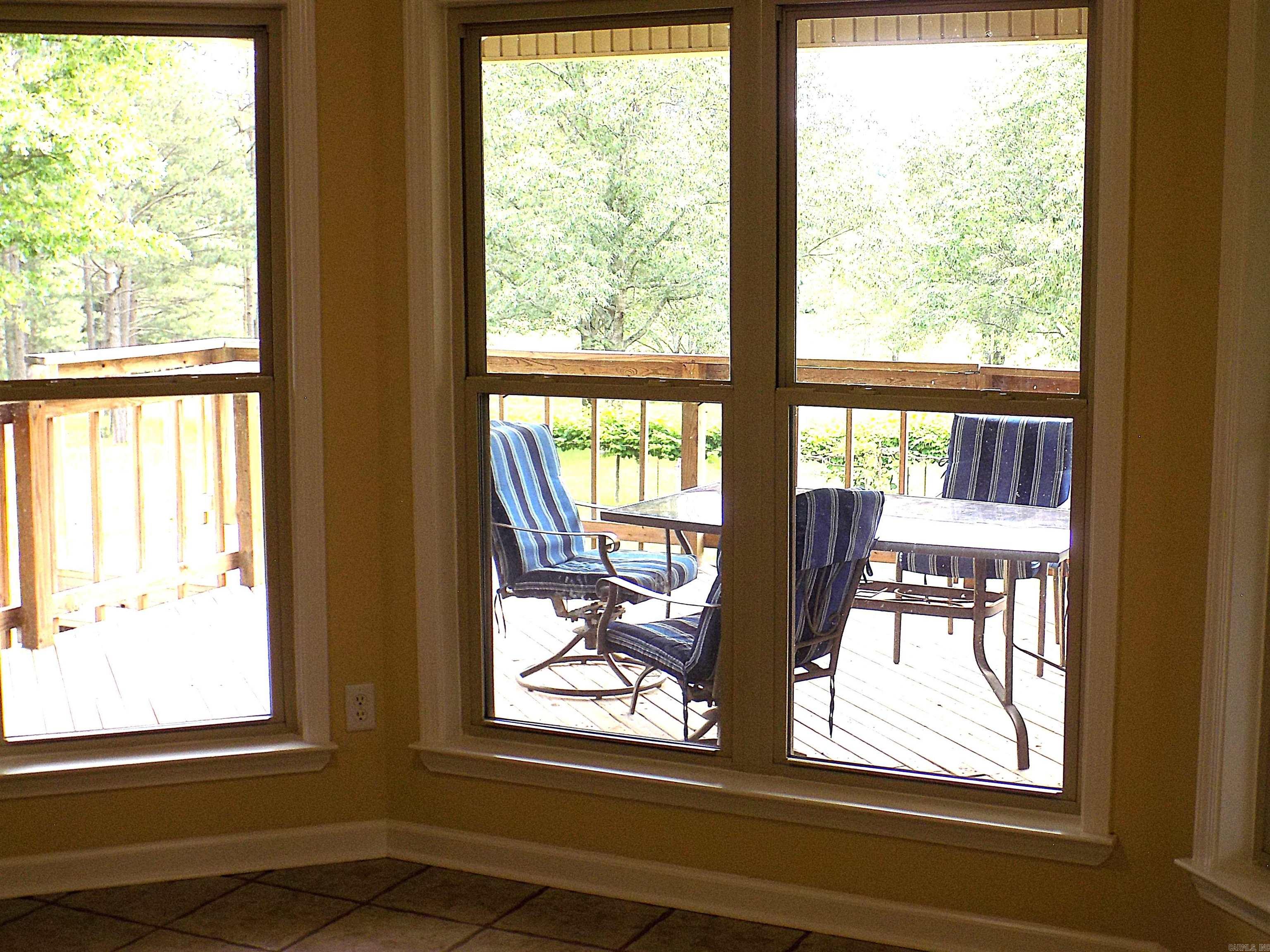 37  Thomas Rd  Greenbrier, AR