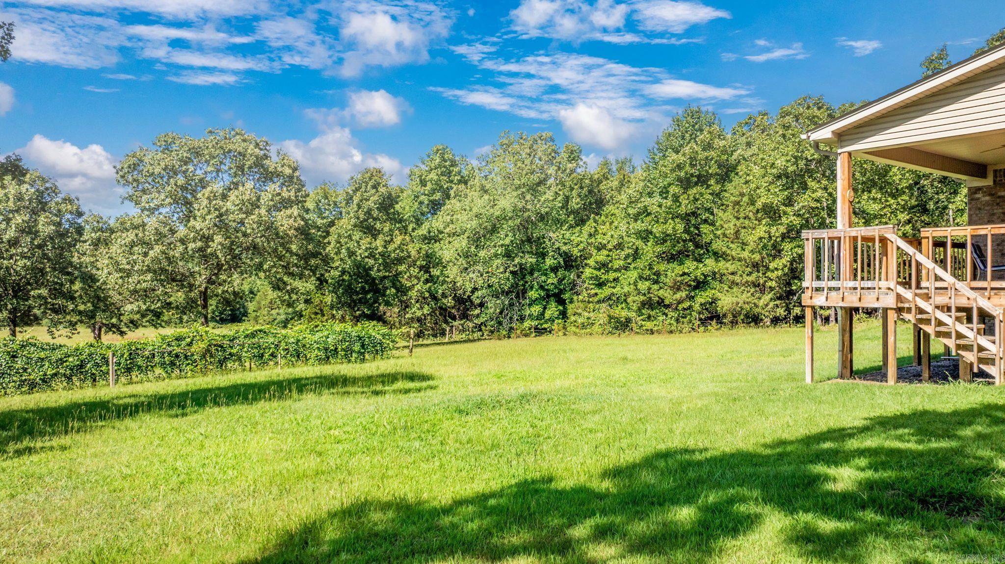 37 Thomas Rd Greenbrier, AR 72058