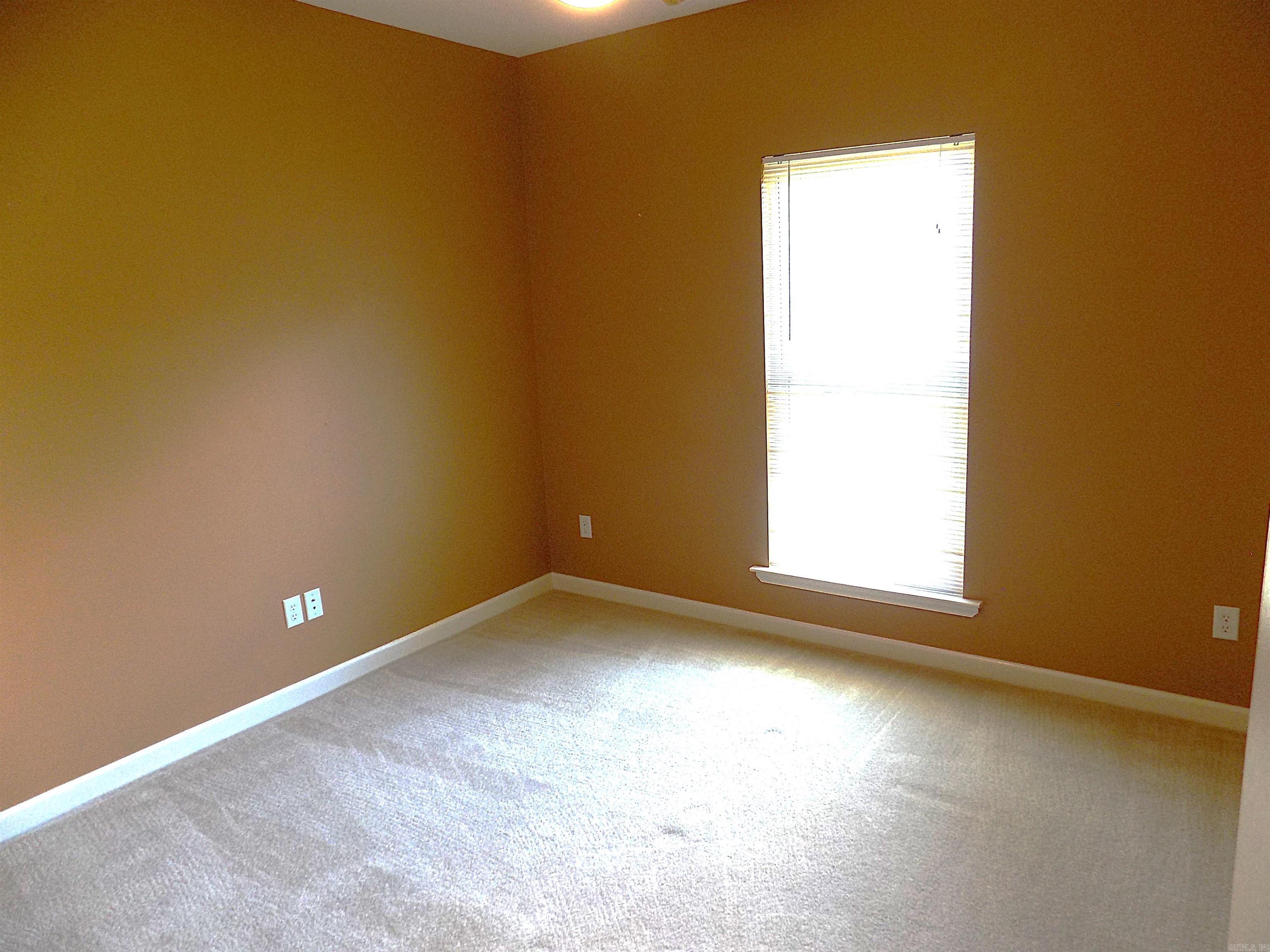 37 Thomas Rd Greenbrier, AR 72058