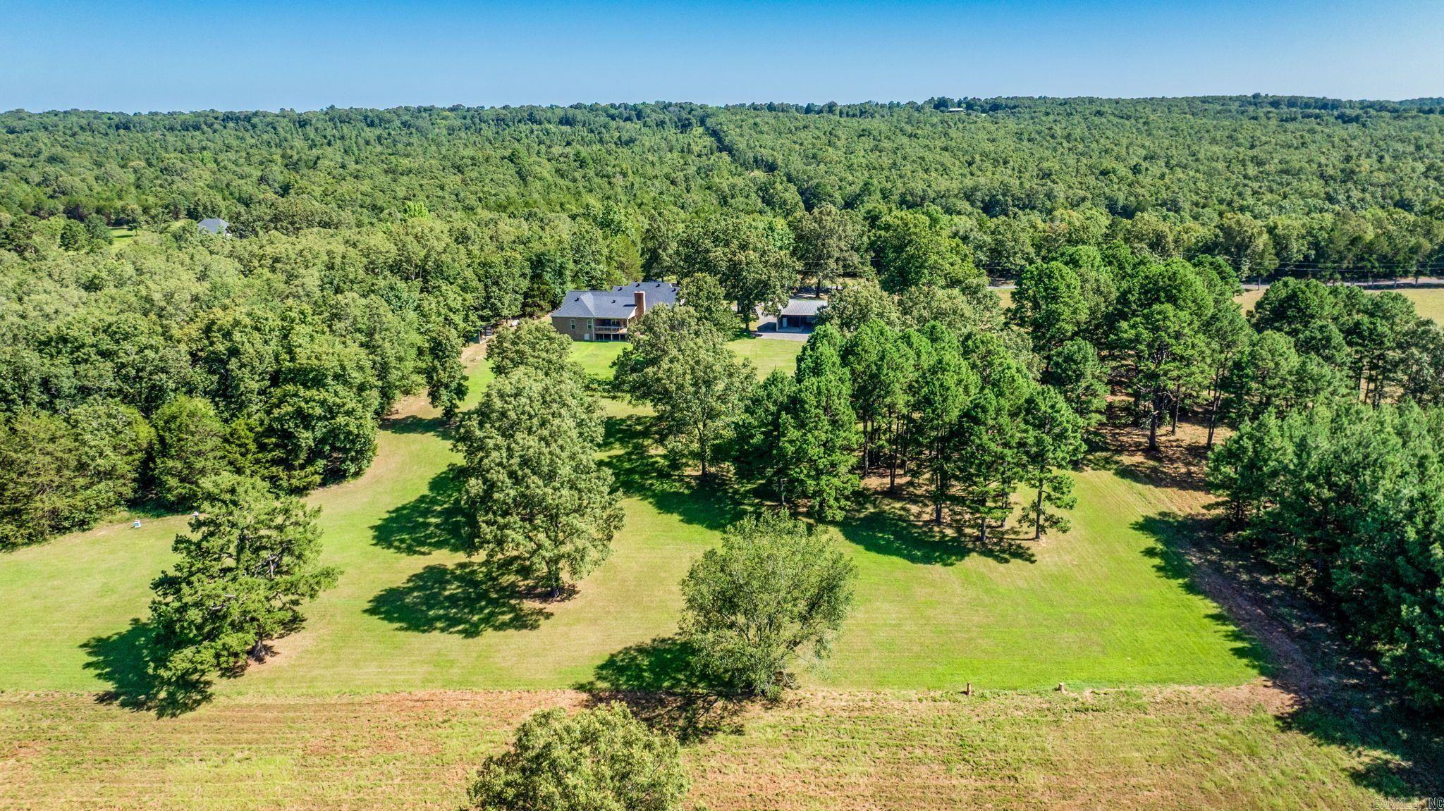 37 Thomas Rd Greenbrier, AR 72058