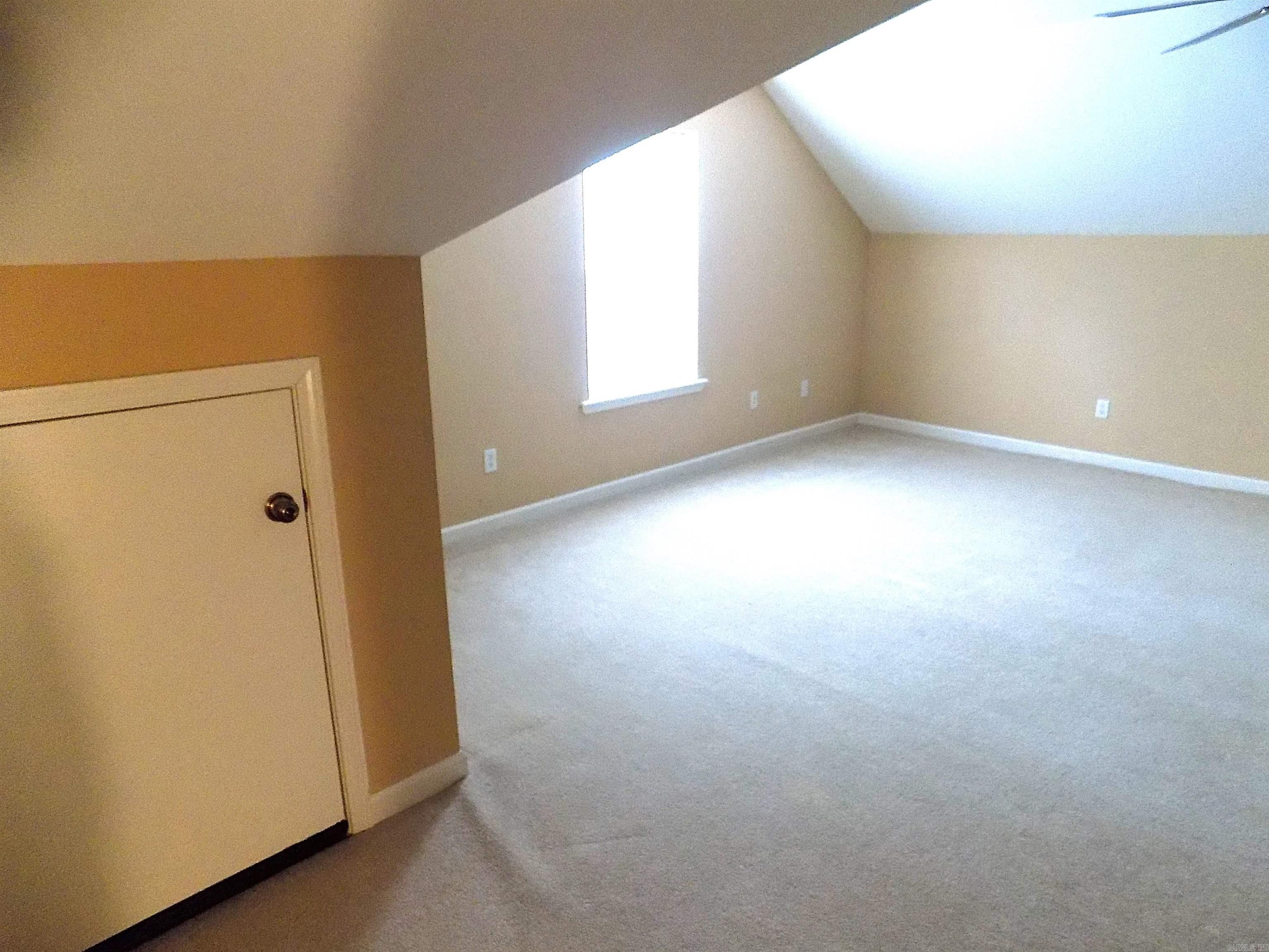 37  Thomas Rd  Greenbrier, AR