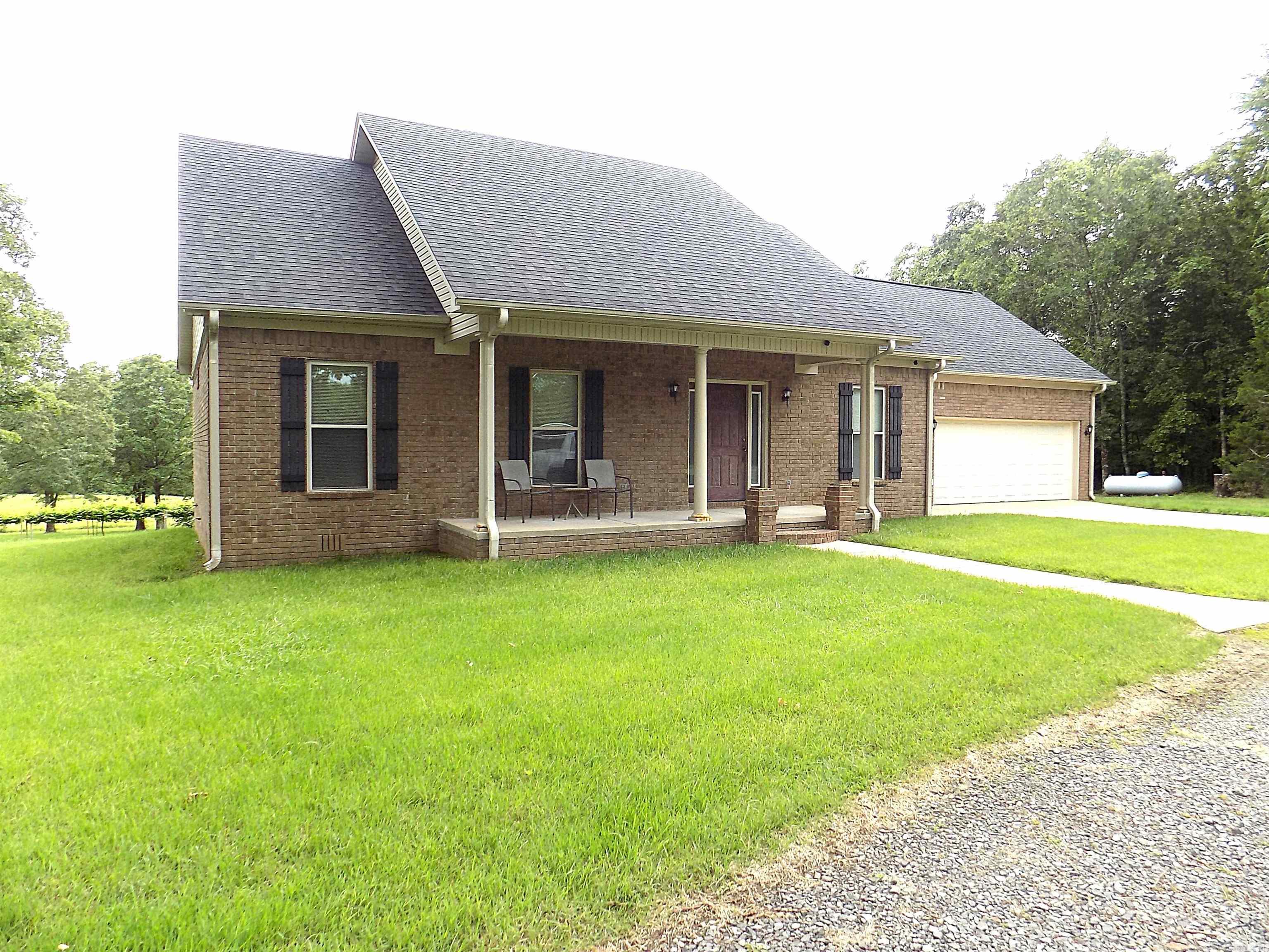 37  Thomas Rd  Greenbrier, AR