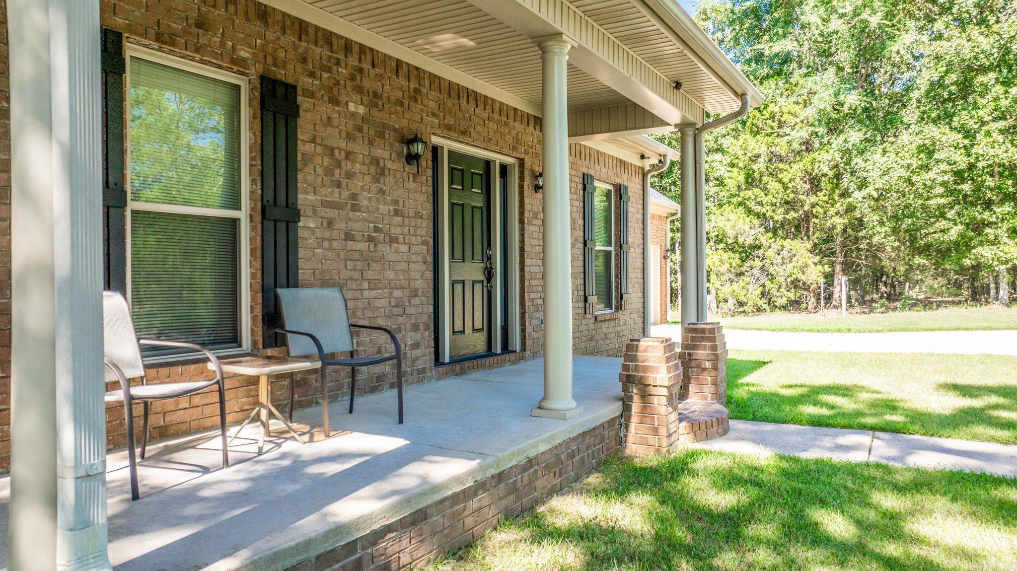 37 Thomas Rd Greenbrier, AR 72058