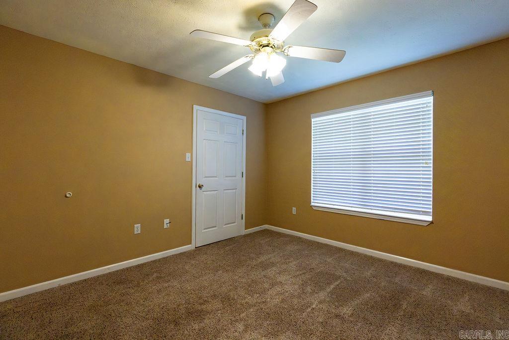 27  Hawk  Vilonia, AR