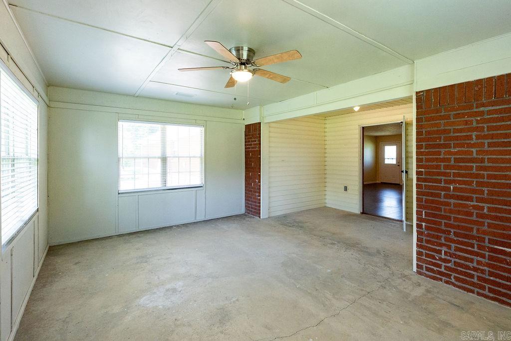 27  Hawk  Vilonia, AR