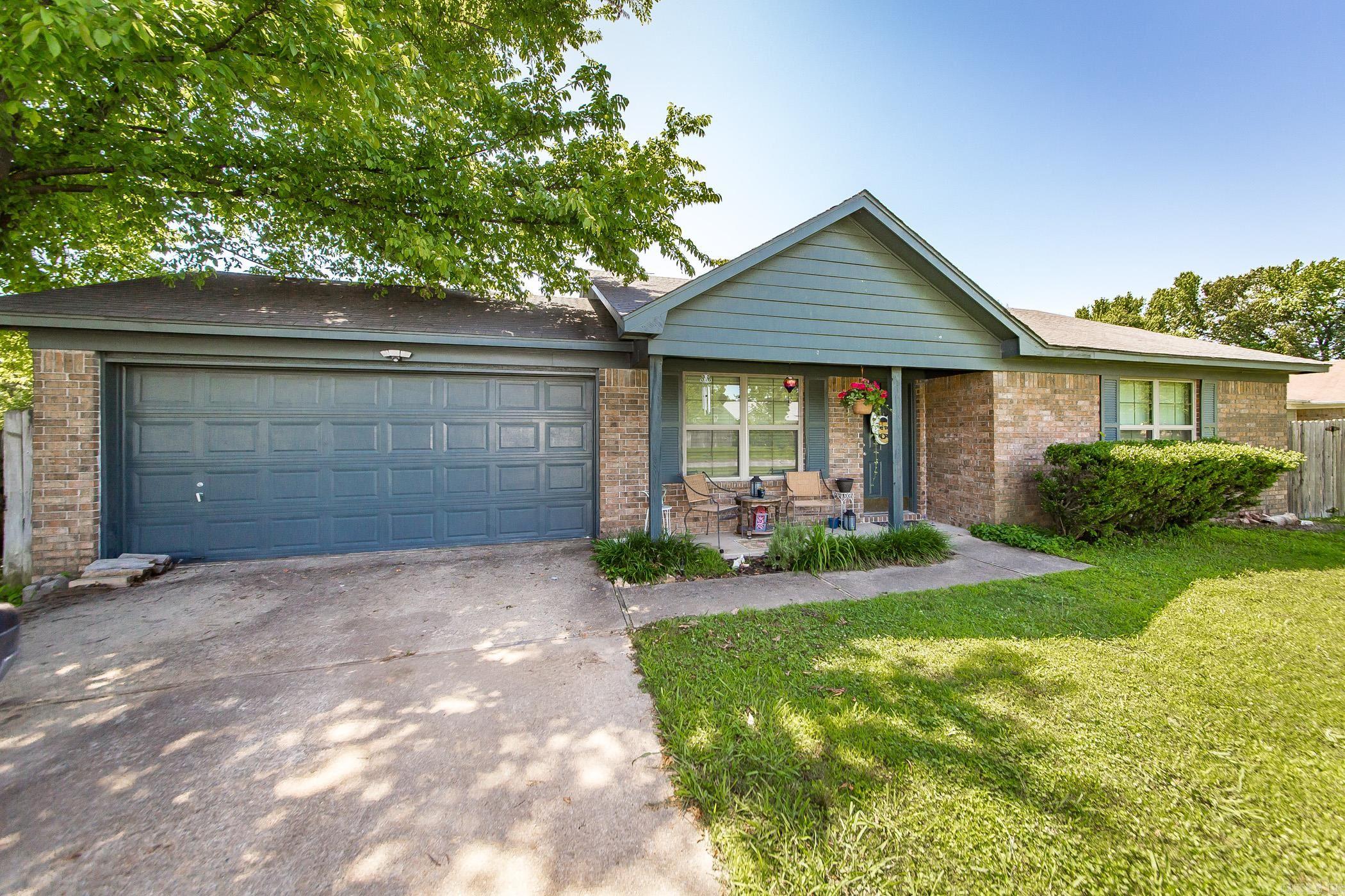 13  Fieldcrest Ln  Cabot, AR