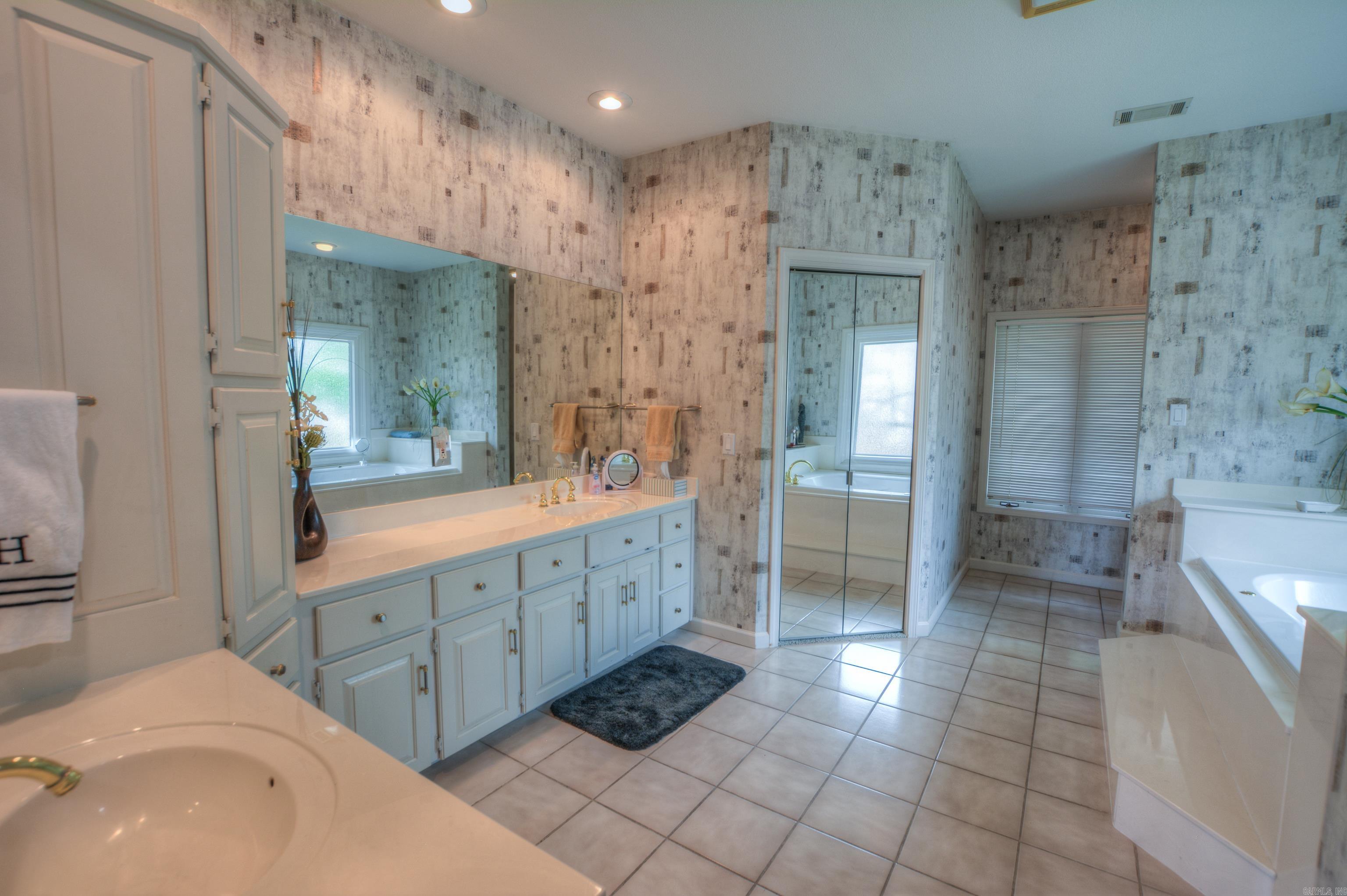 42  Stonegate Shores  Hot Springs, AR