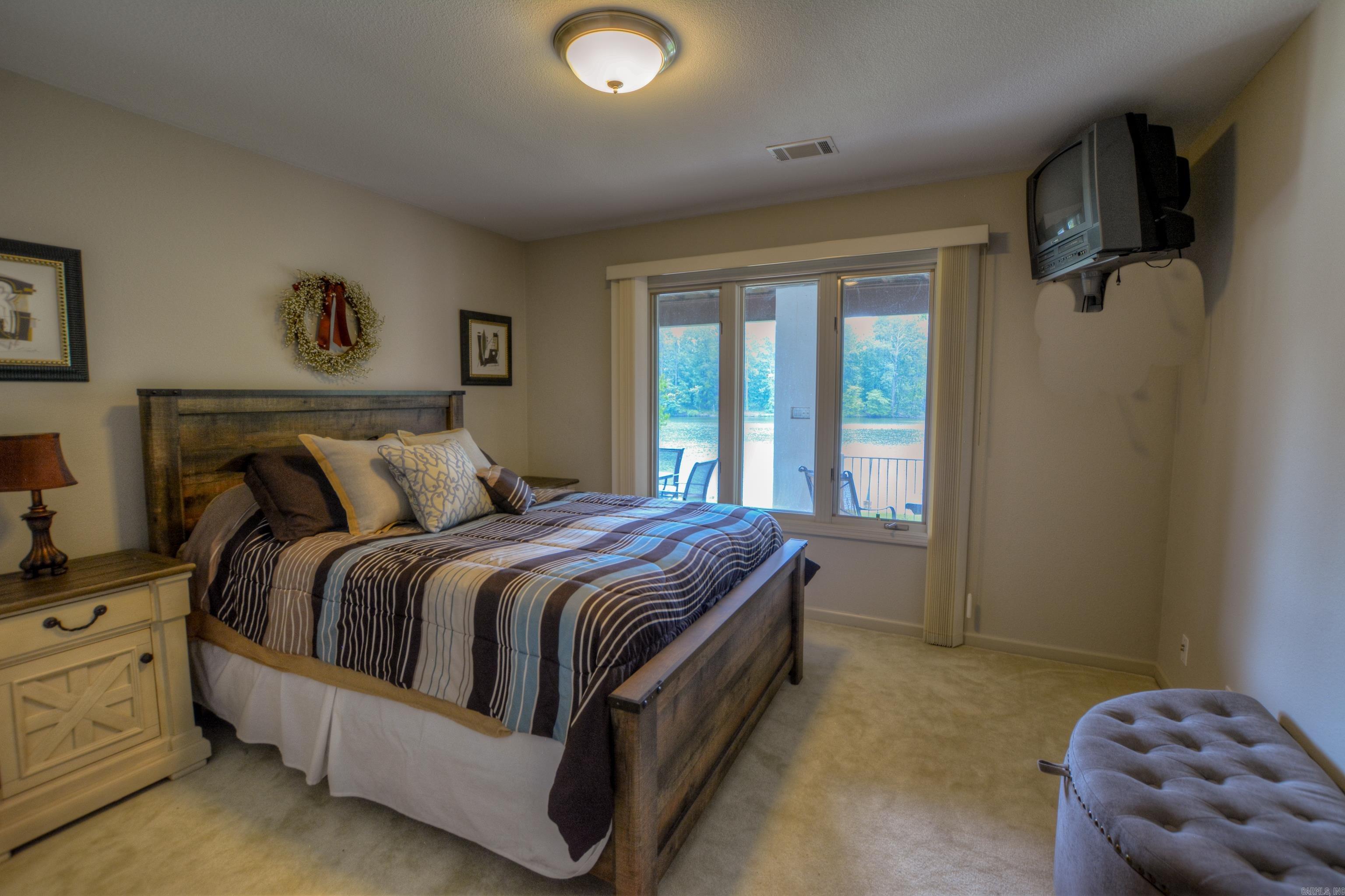 42  Stonegate Shores  Hot Springs, AR