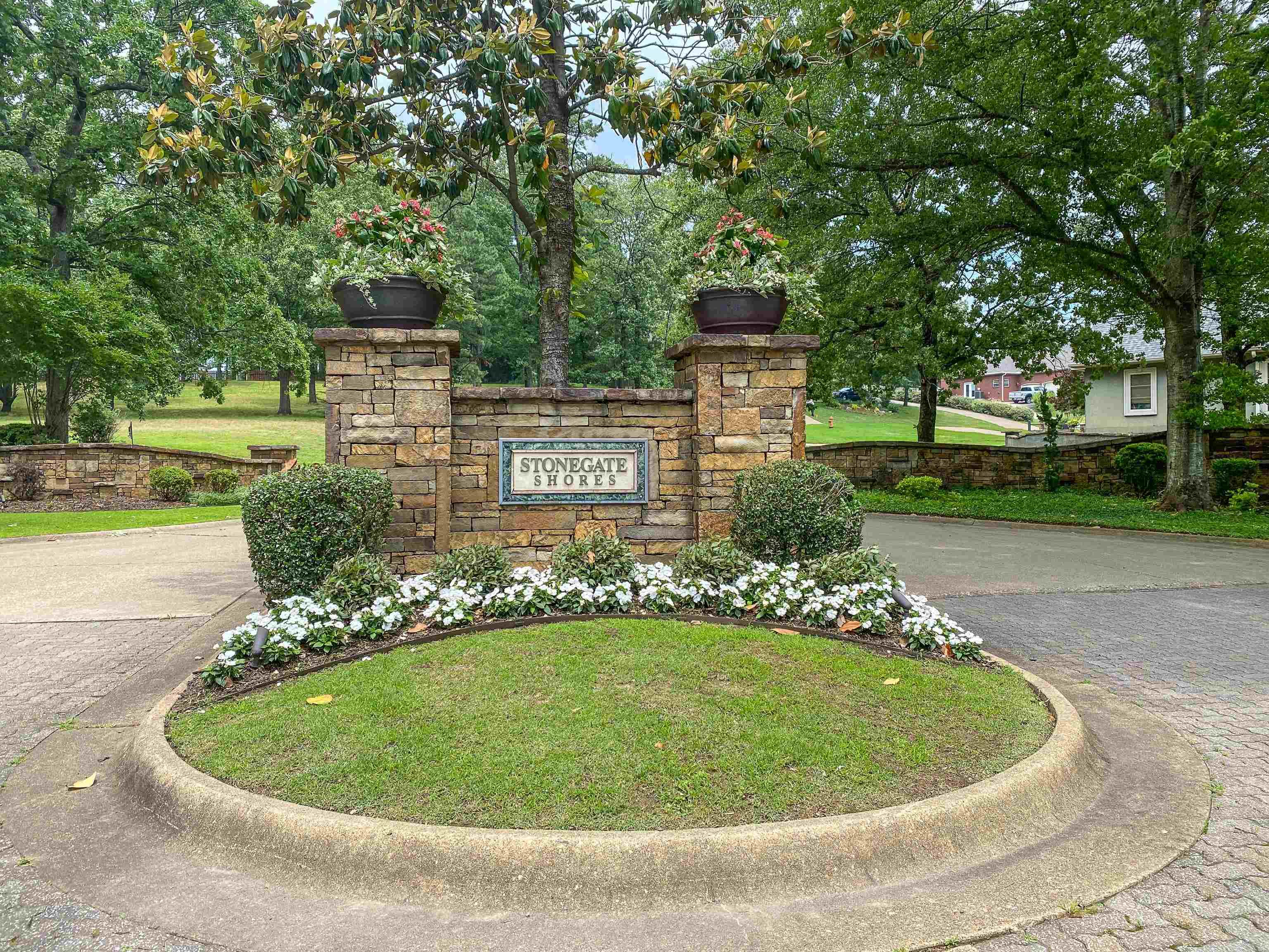 42  Stonegate Shores  Hot Springs, AR