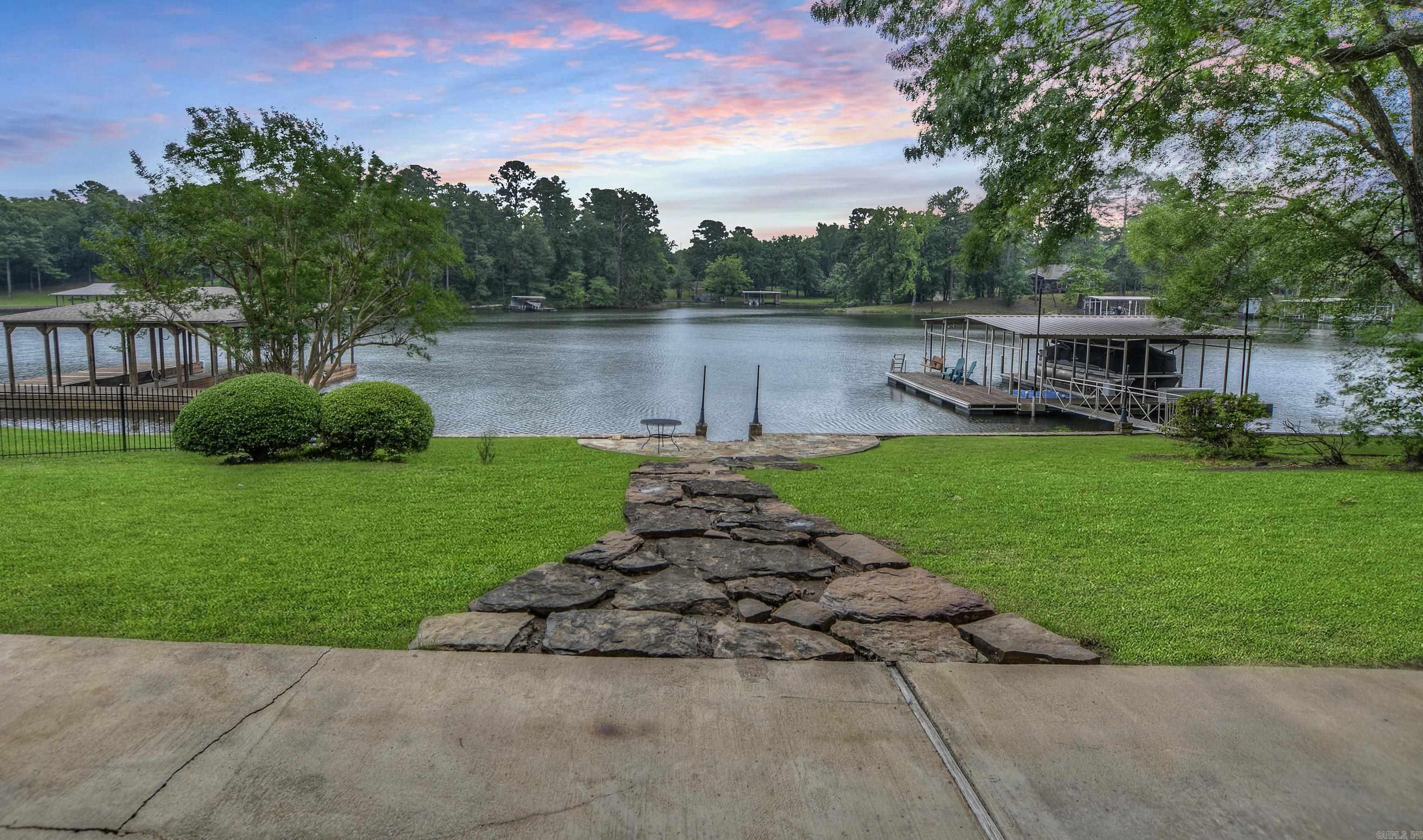 42  Stonegate Shores  Hot Springs, AR