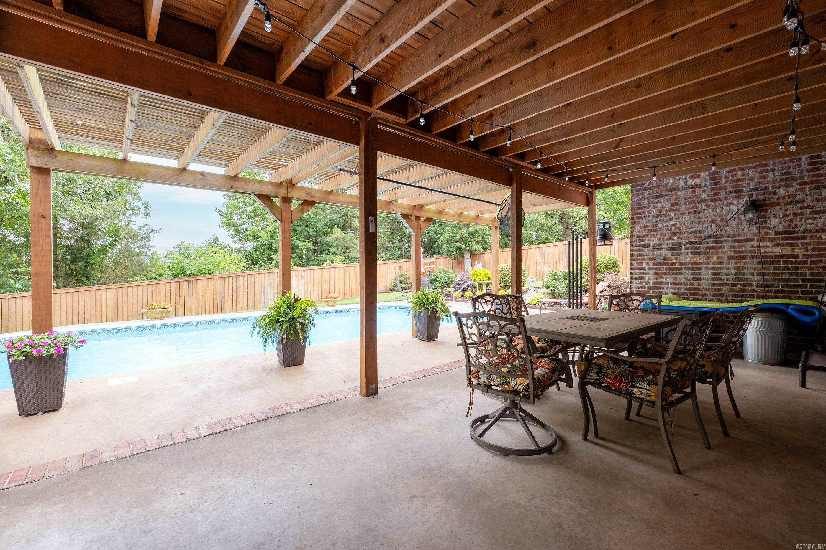 112  Blackburn  Little Rock, AR