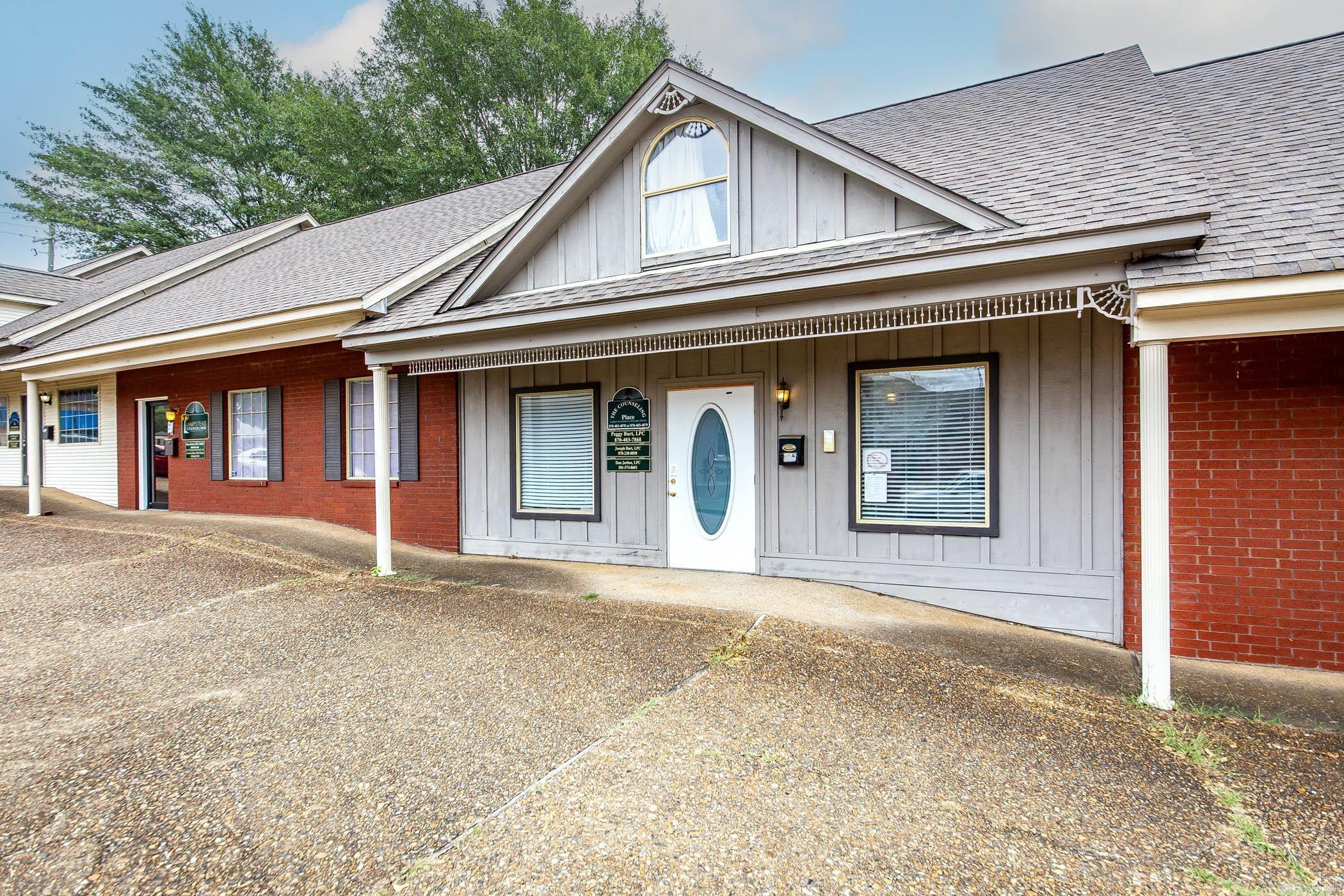 2503  Pine  Arkadelphia, AR
