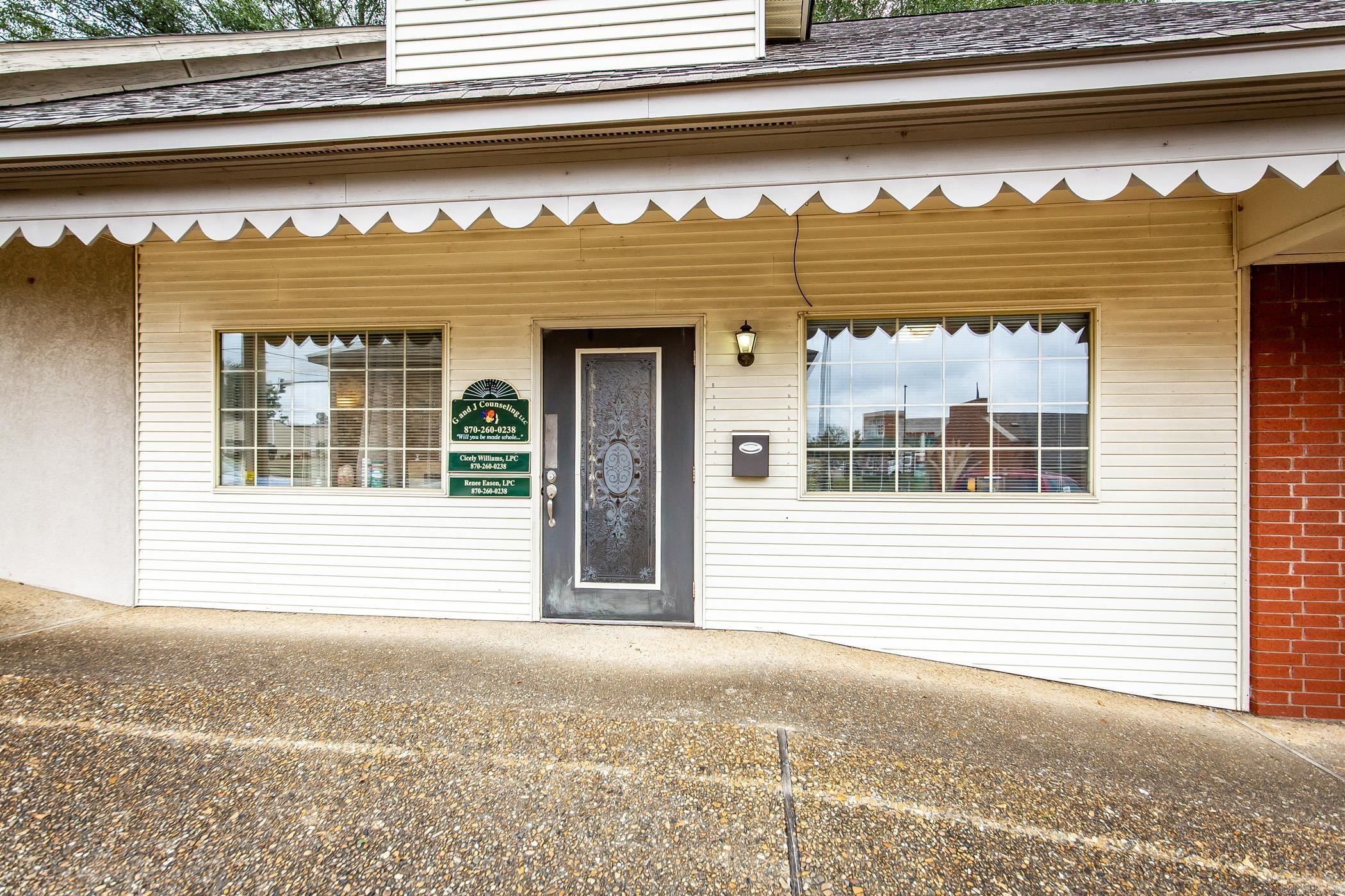 2503  Pine  Arkadelphia, AR