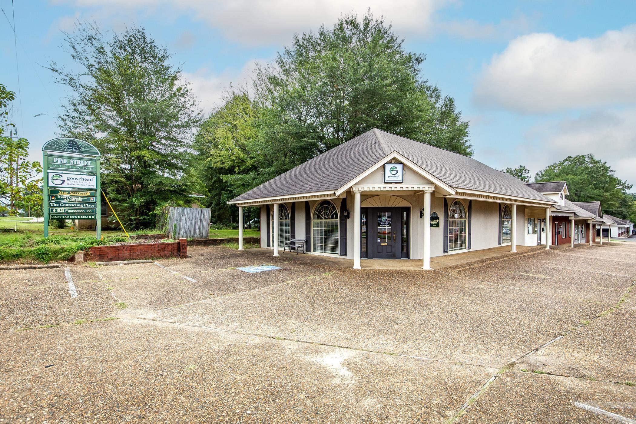 2503  Pine  Arkadelphia, AR