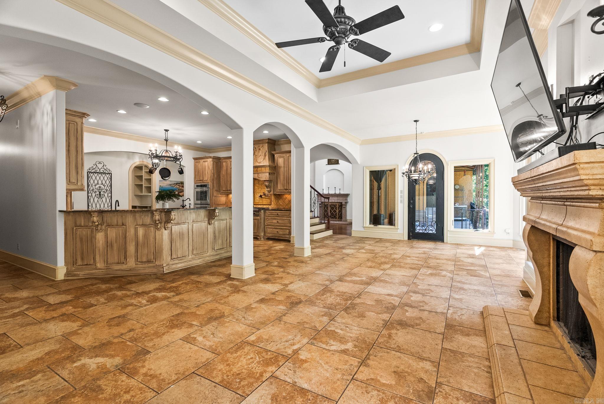 31  Cravache  Little Rock, AR