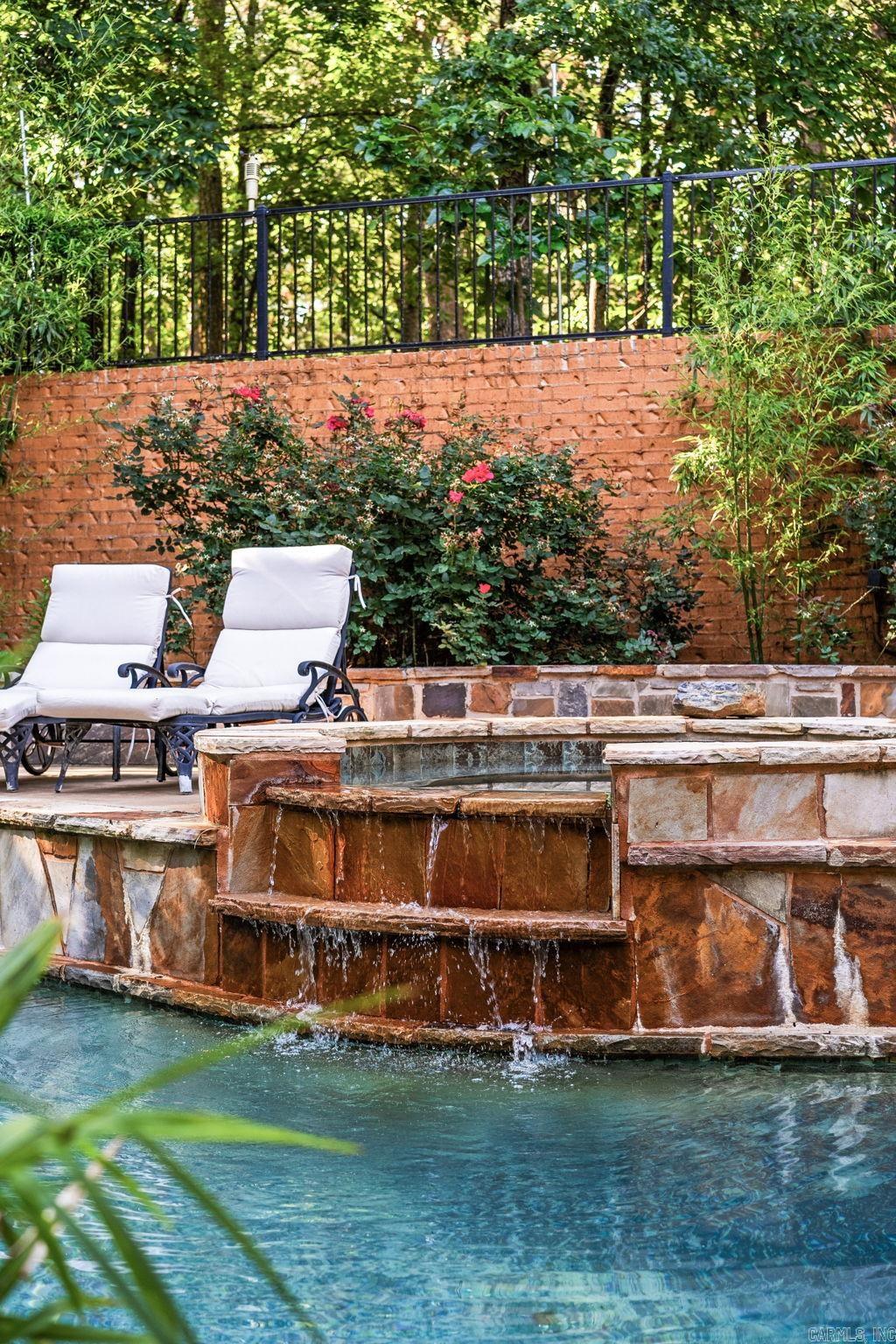 31  Cravache  Little Rock, AR