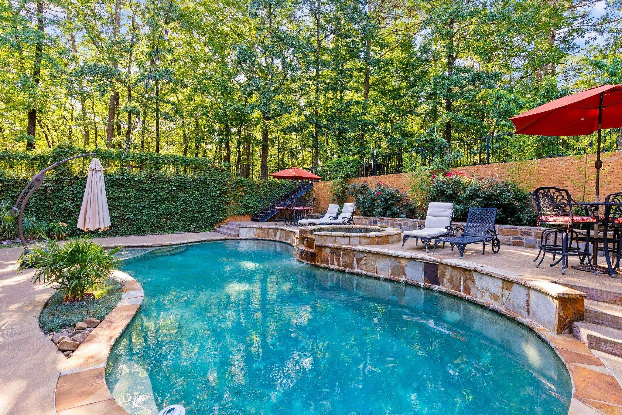 31  Cravache  Little Rock, AR