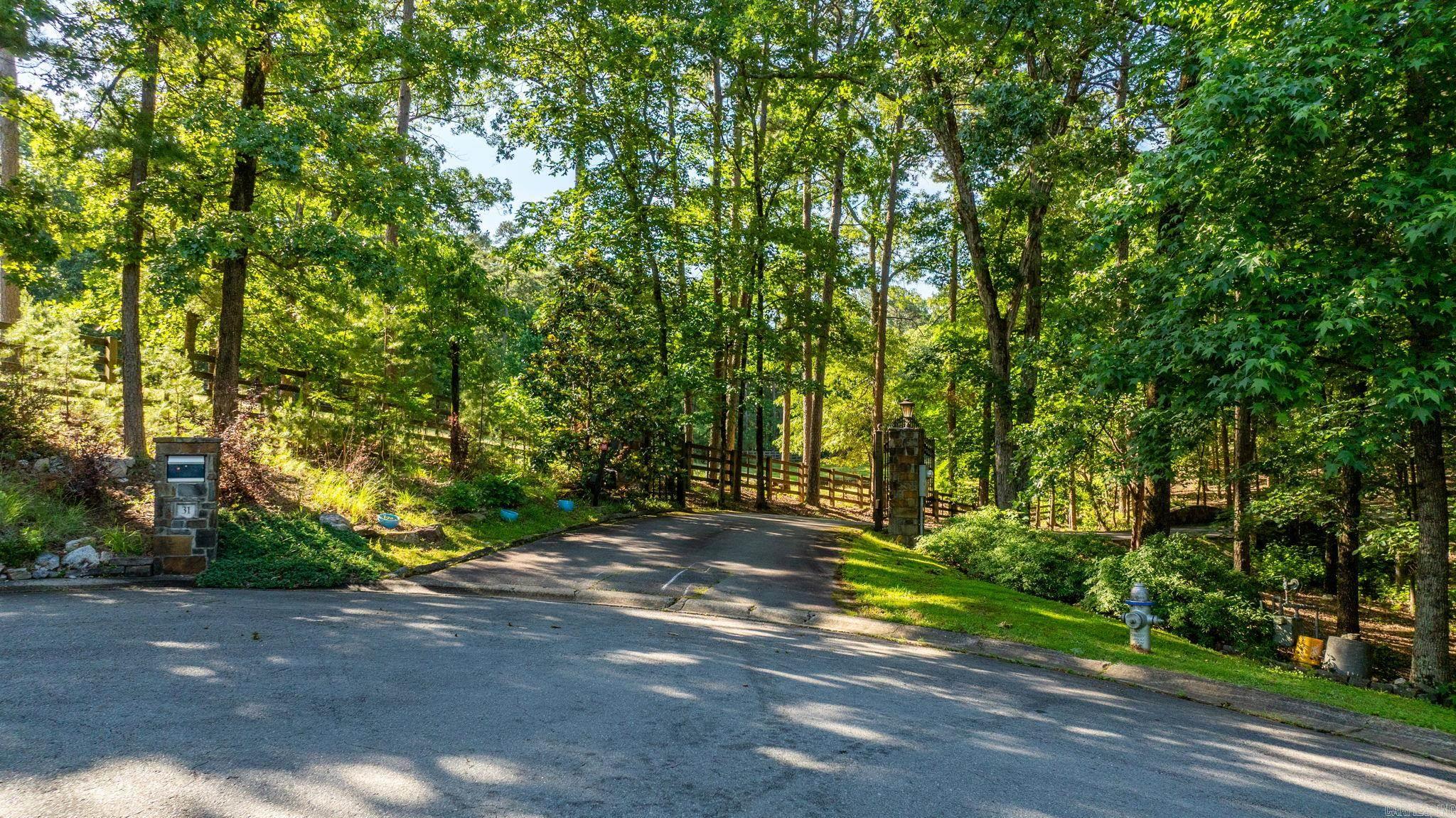 31  Cravache  Little Rock, AR