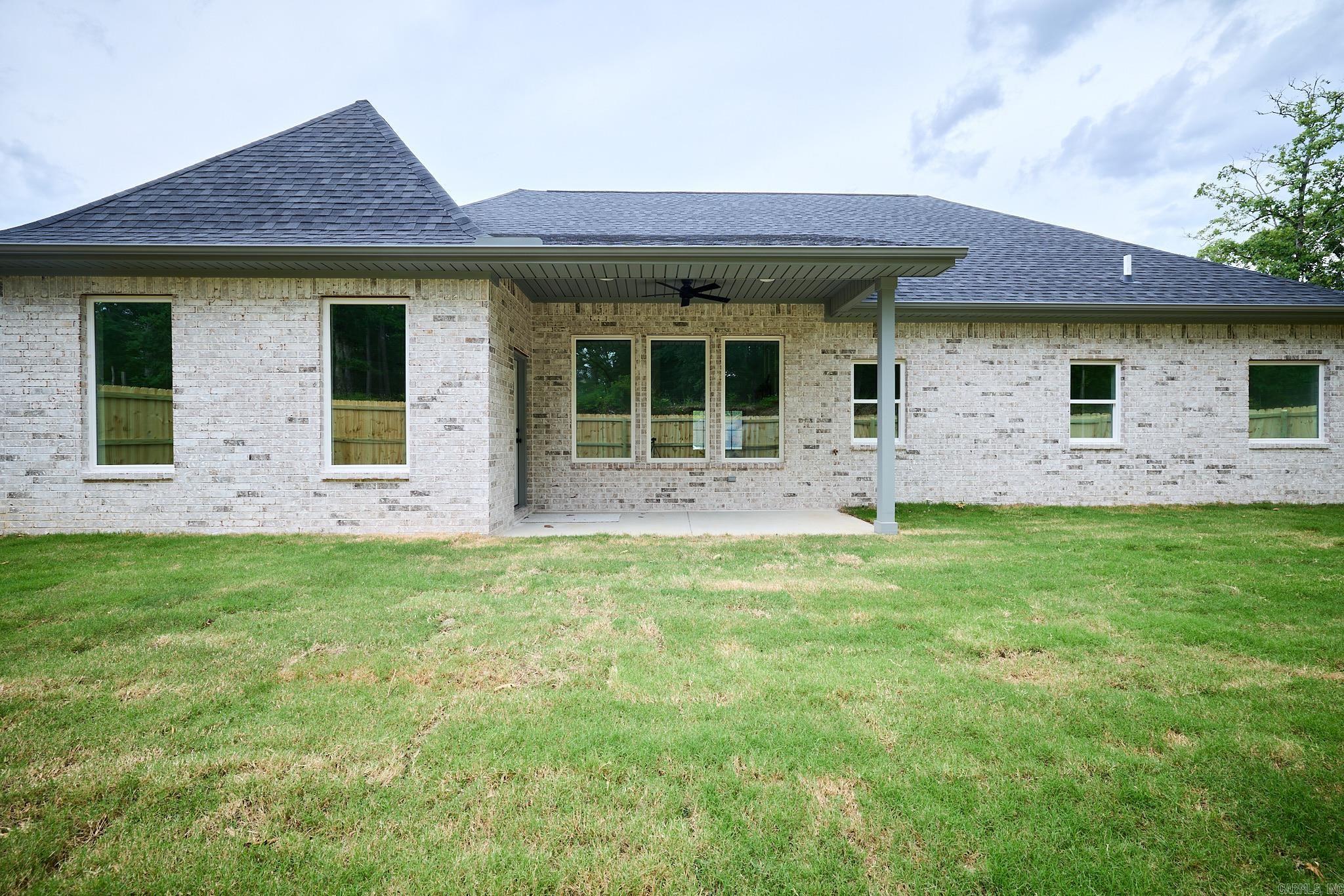 129  Wildwood Forest  Hot Springs, AR